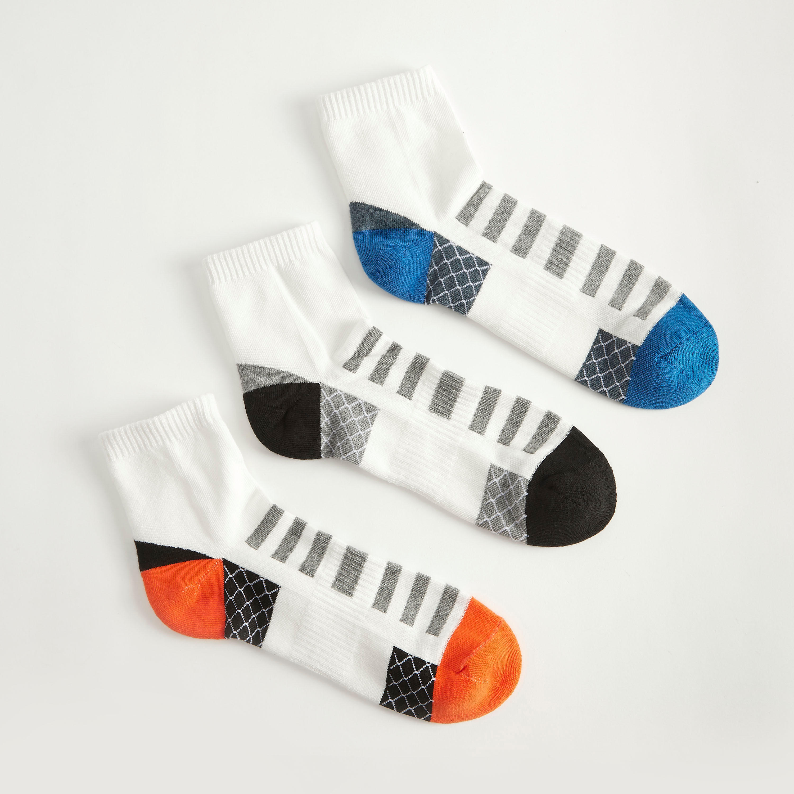 جوارب بطول الكاحل - طقم من 3 أزواج-men-socks-image-4