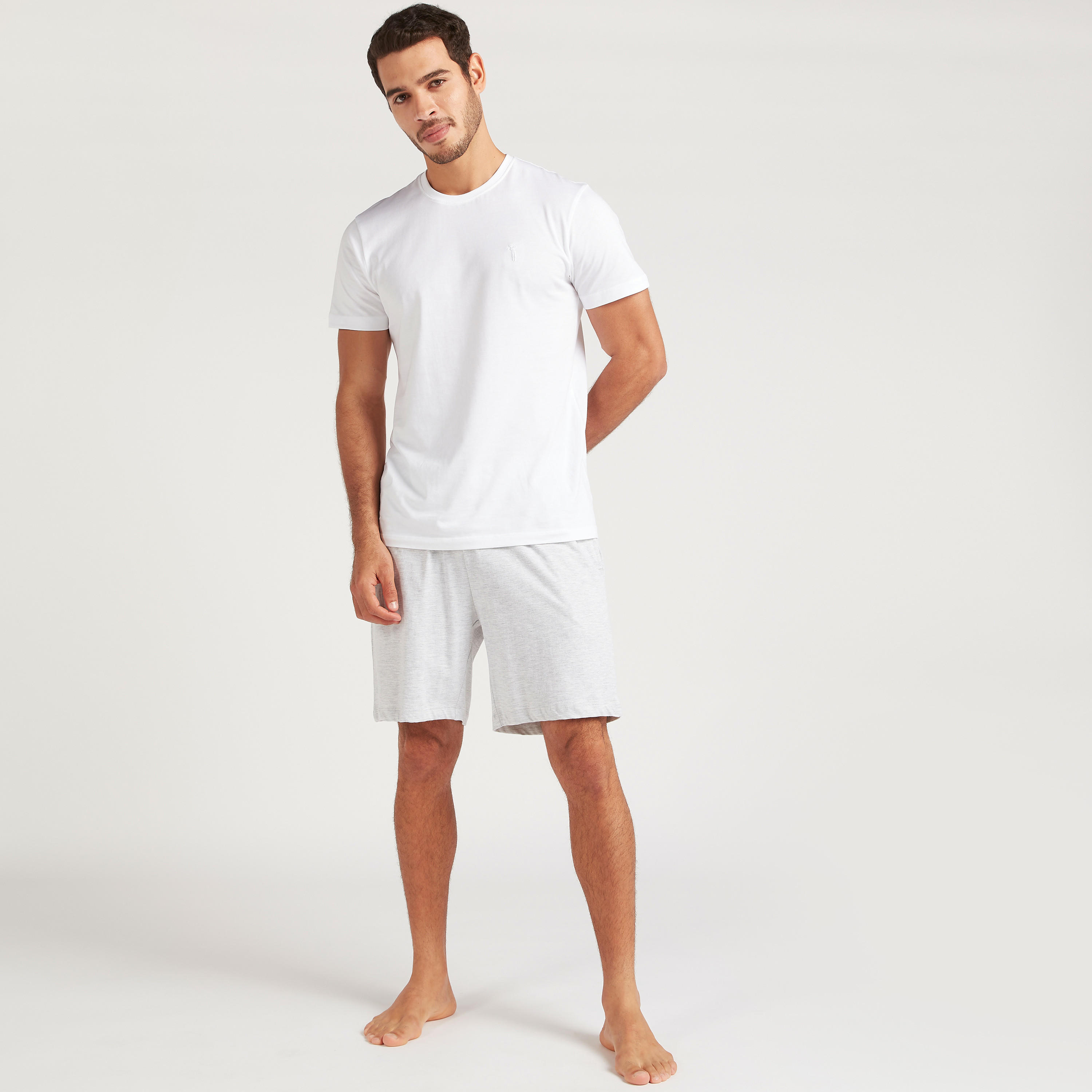 شورتات سادة برباط مطّاطي - طقم من قطعتين-men-clothing-nightwear-pyjamaandshorts-image-5