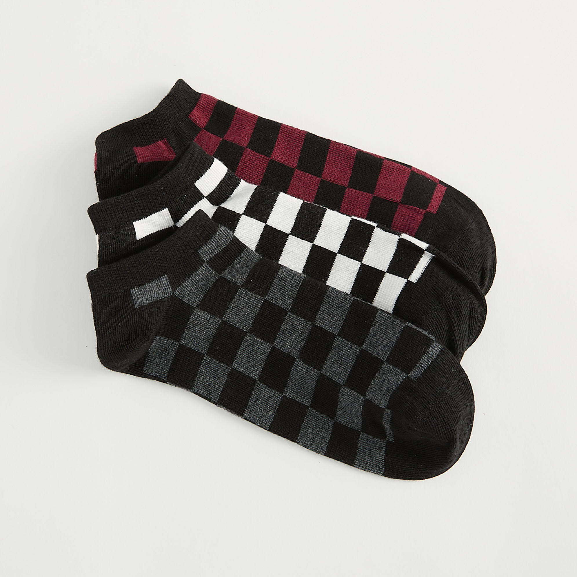 جوارب كاروهات بطول الكاحل - طقم من 3 أزواج-men-socks-image-2