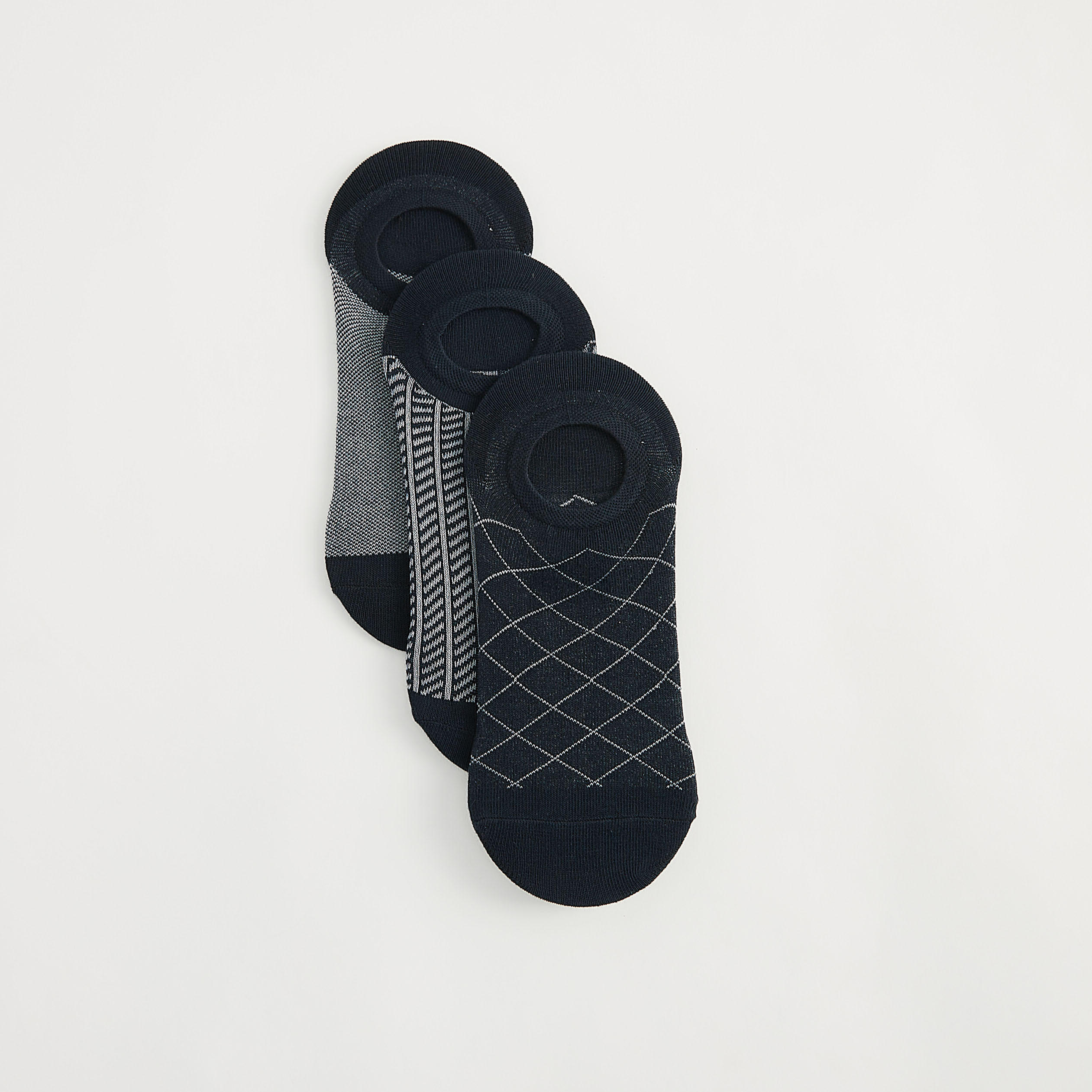 جوارب غير مرئيّة متنوّعة - طقم من 3 أزواج-men-socks-image-1
