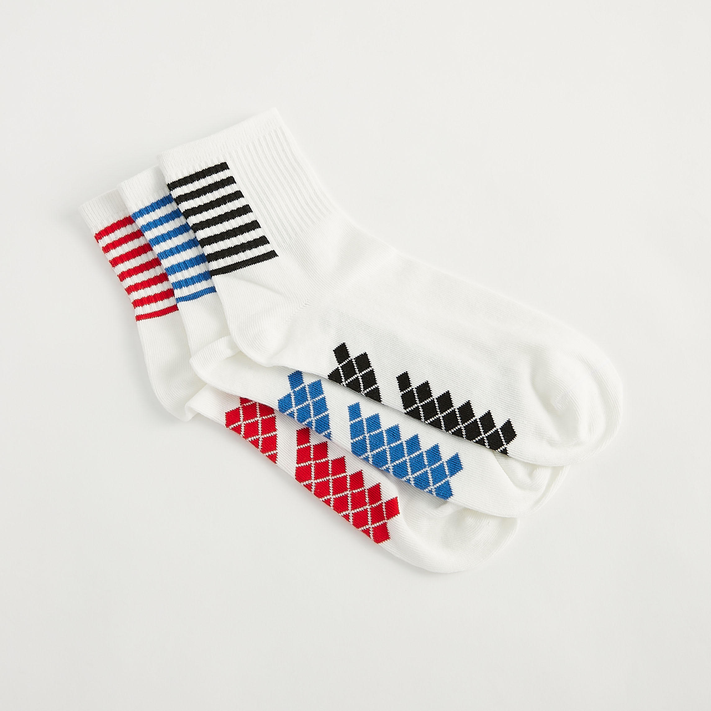 جوارب مقلّمة بطول ربلة الساق - طقم من 3 أزواج-men-socks-image-2