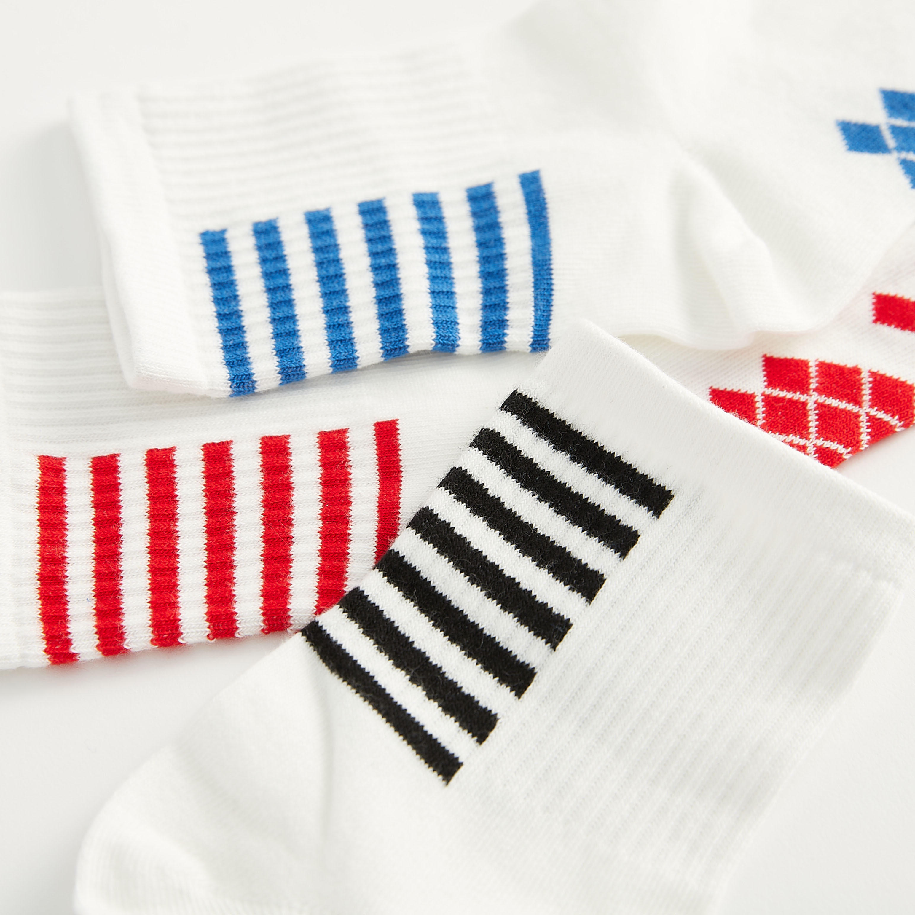 جوارب مقلّمة بطول ربلة الساق - طقم من 3 أزواج-men-socks-image-4