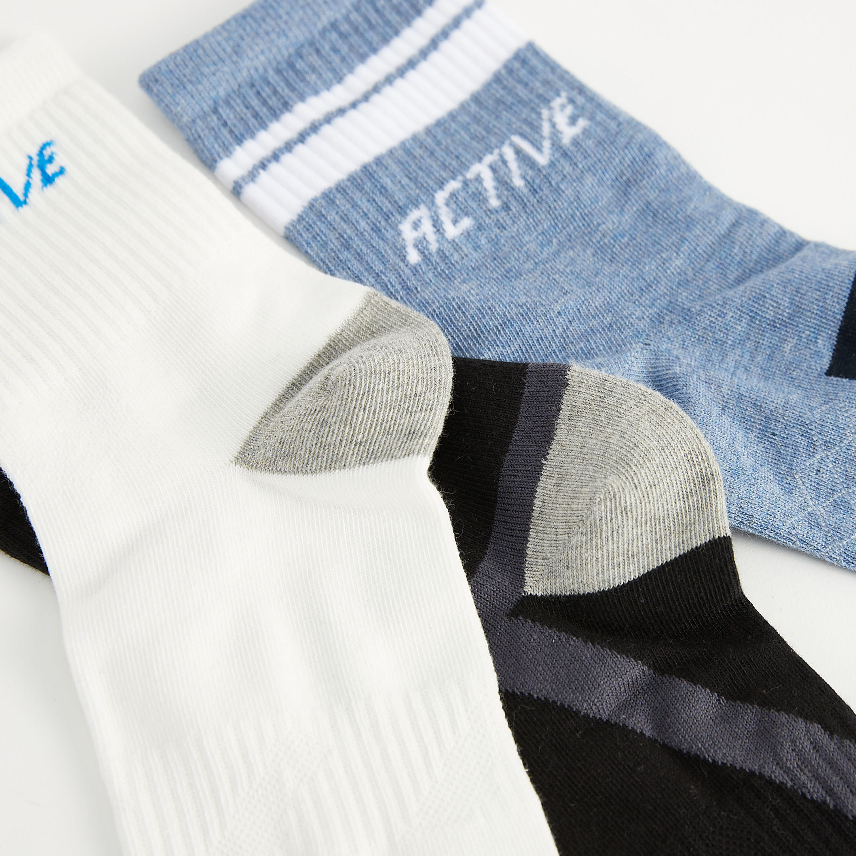 جوارب بطول ربلة الساق - طقم من 3-men-socks-image-1