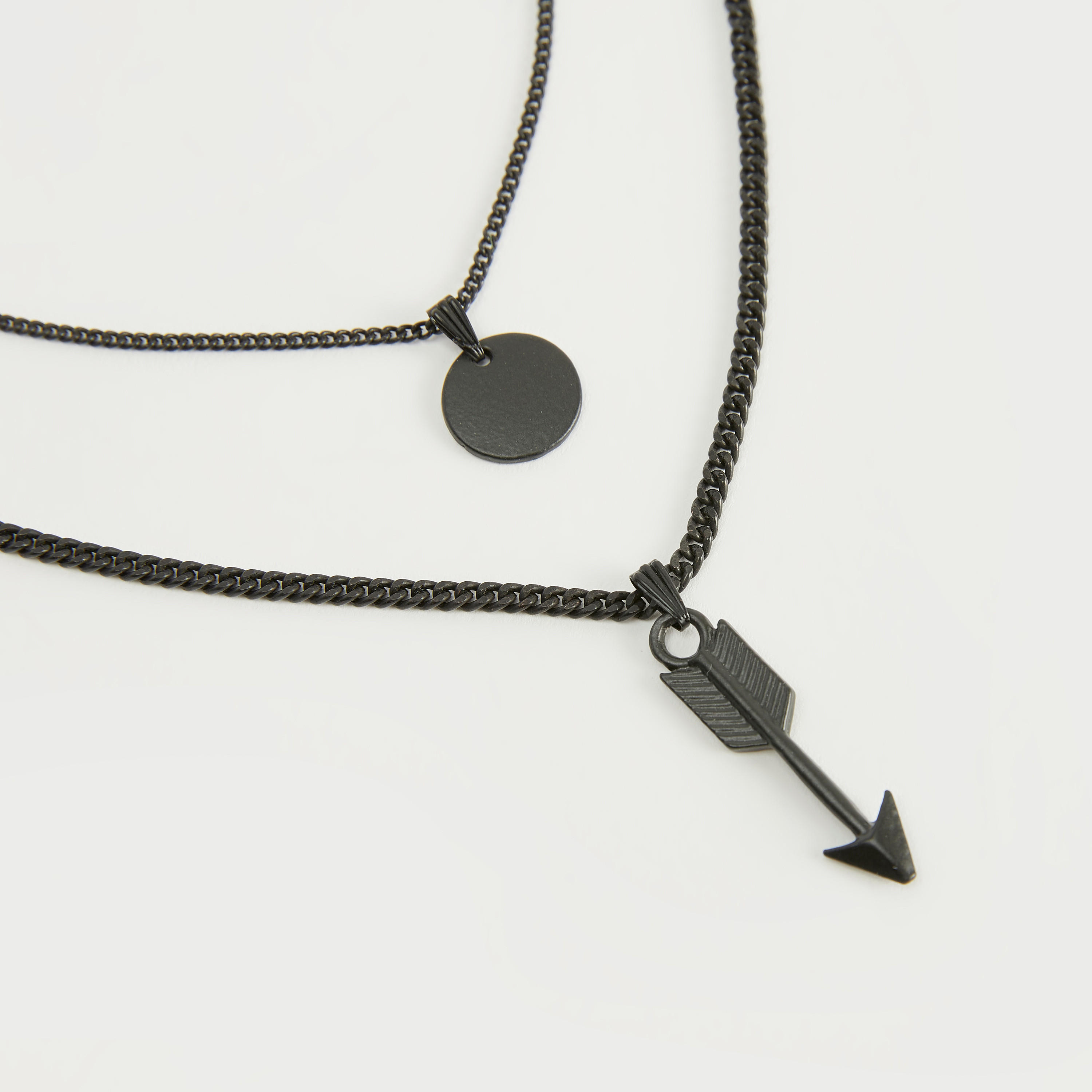 قلادة متعددة الطبقات بدلايات مع قفل إغلاق-men-watchesandjewellery-necklacesandpendants-image-2