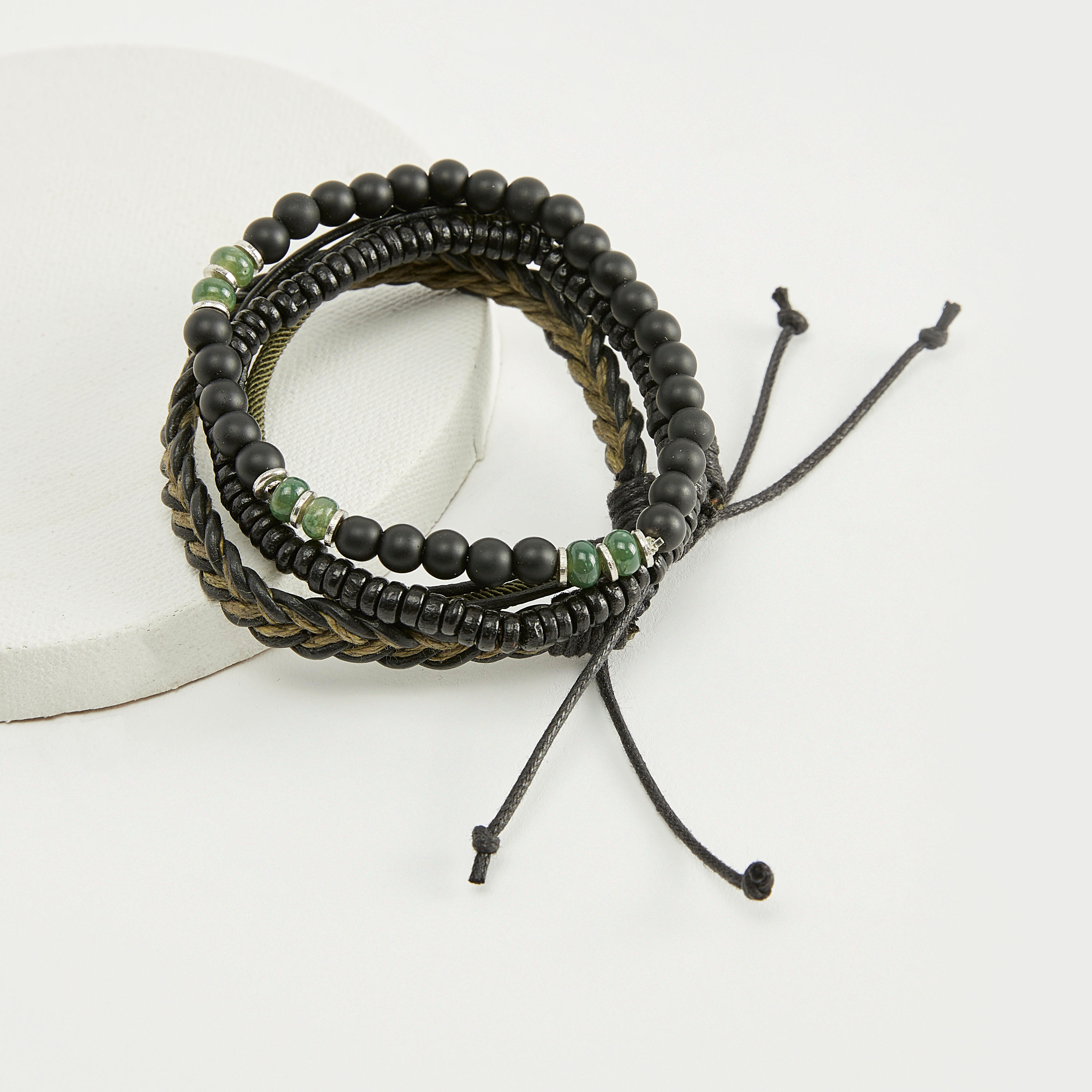 أساور متنوعة - طقم من 4 قطع-men-watchesandjewellery-bracelets-image-4