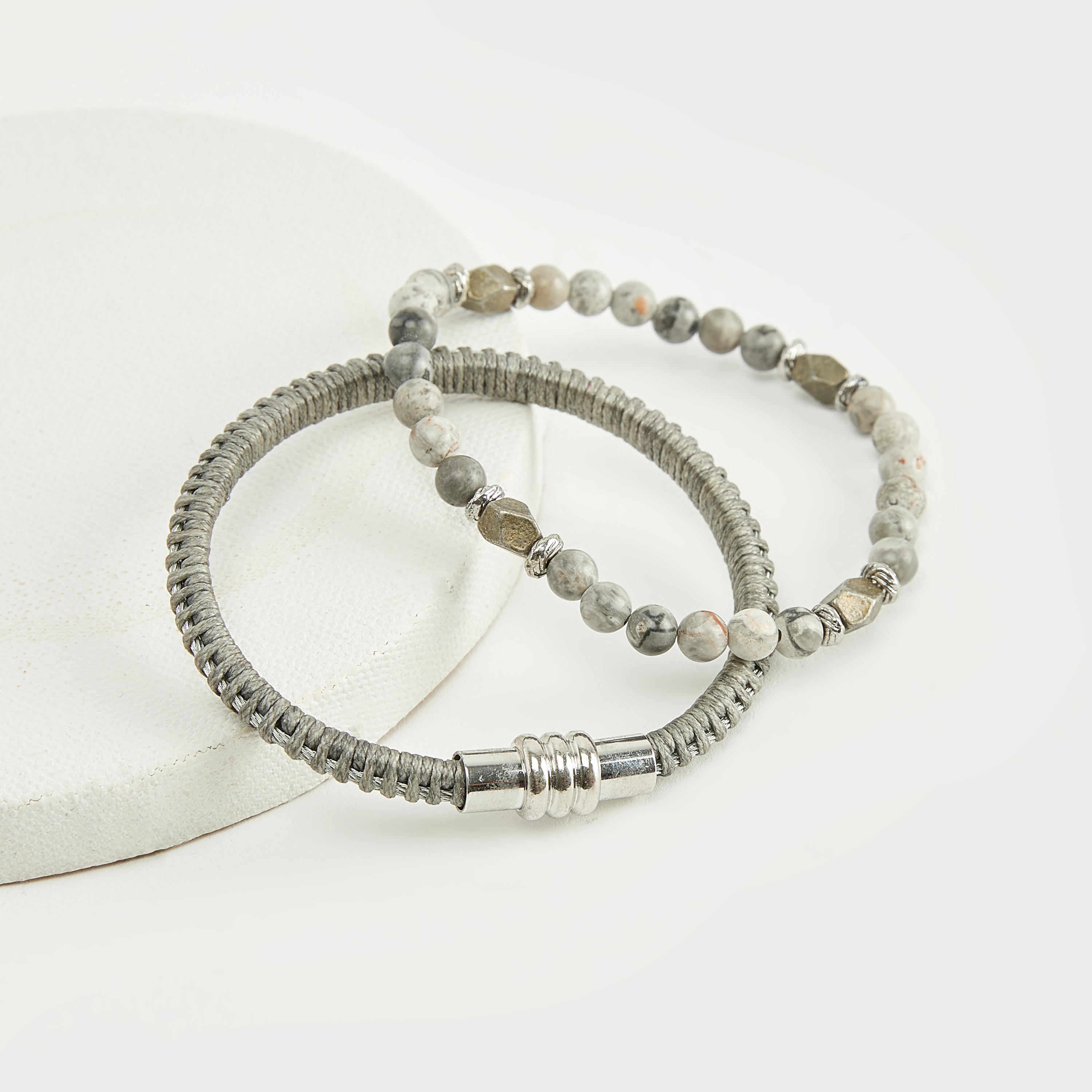 أساور مزيّنة متنوعة - طقم من قطعتين-men-watchesandjewellery-bracelets-image-1
