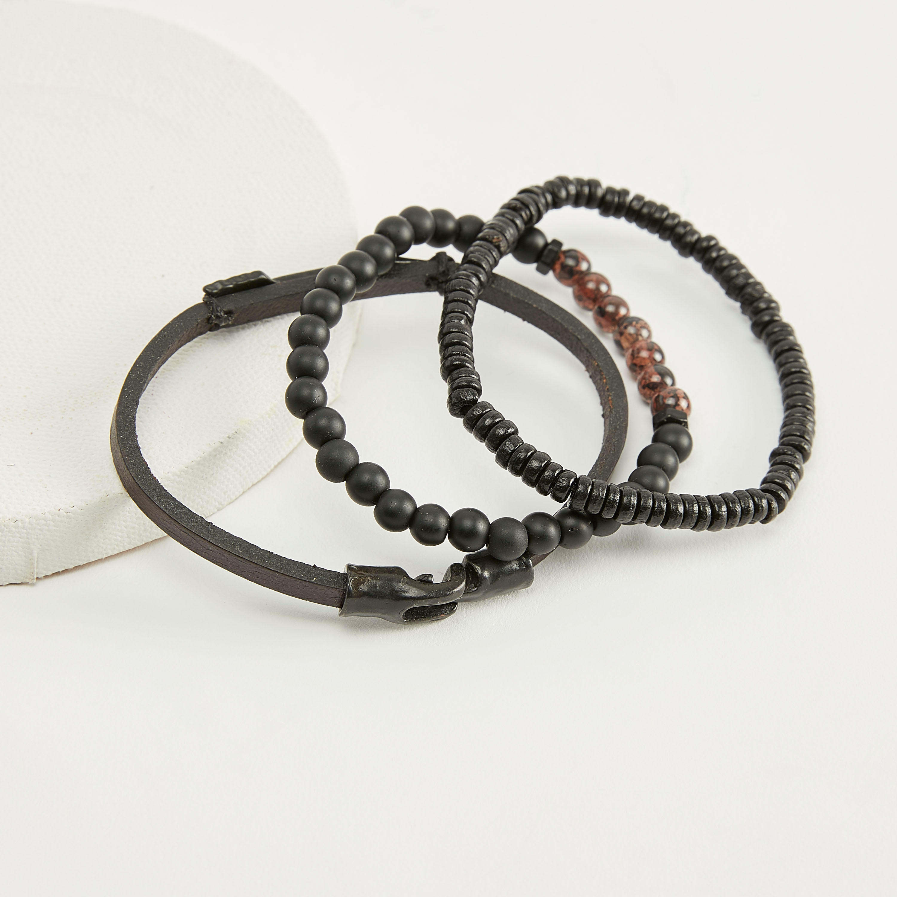 أساور متنوعة - طقم من 3 قطع-men-watchesandjewellery-bracelets-image-3