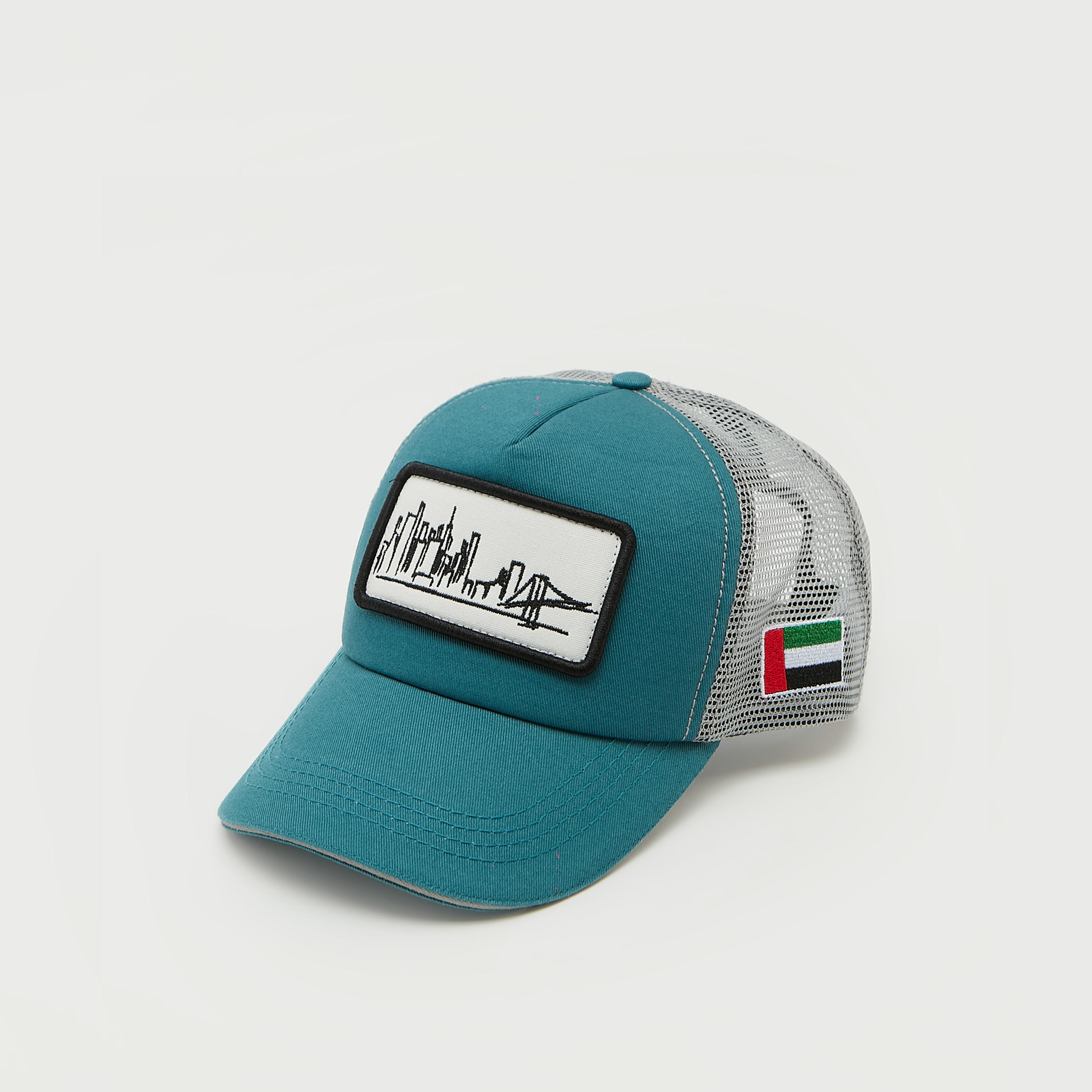 كاب بتفاصيل مزخرفة وشبكة وزر إغلاق خلفي-men-caps-image-1