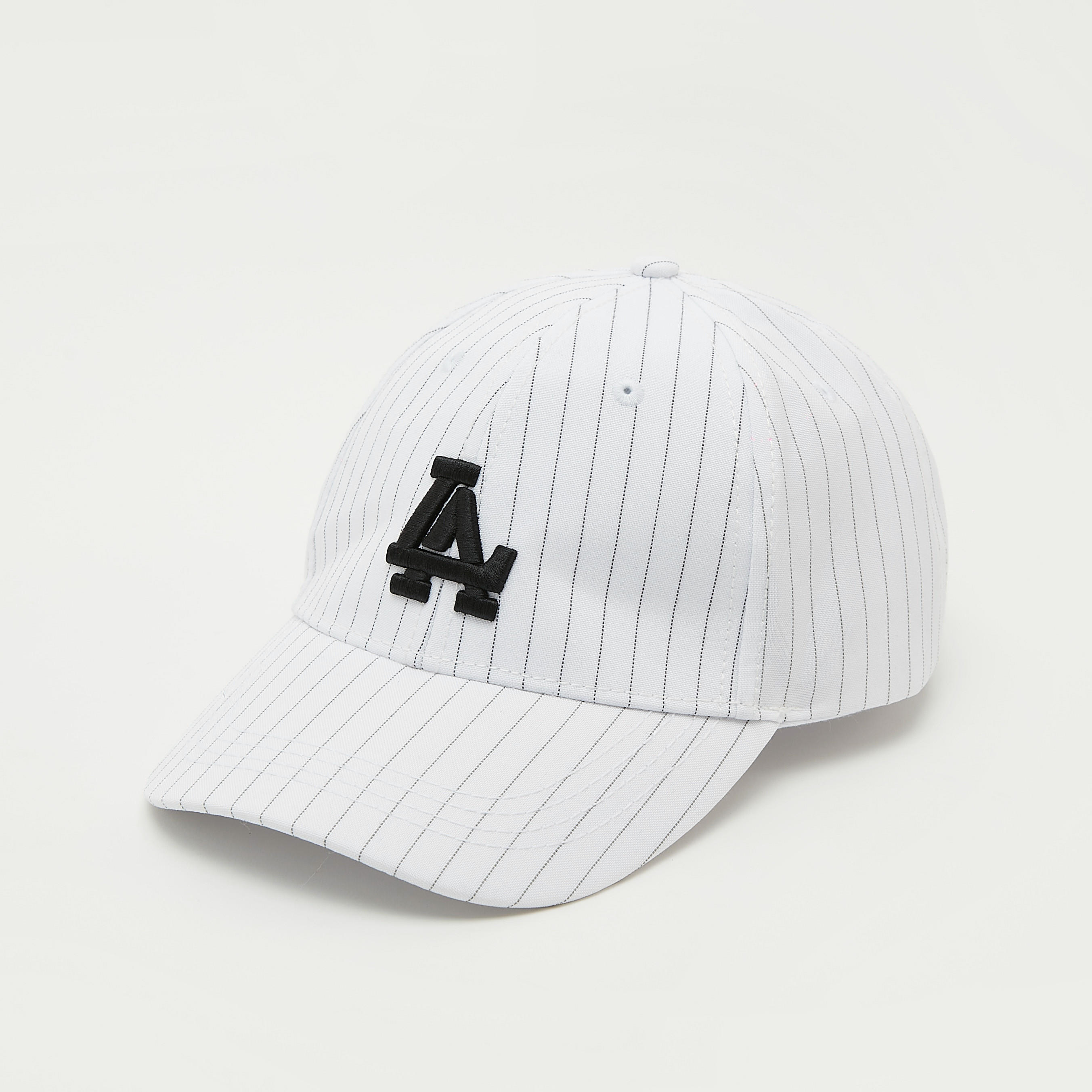 كاب مقلّمة بحزام إغلاق بإبزيم-men-caps-image-5