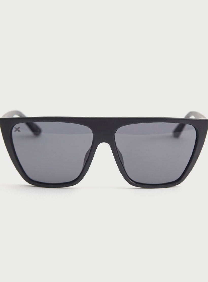 نظارة شمسية بعدسات ملونة وإطار كامل ووسادات أنف من أوكيالي-men-sunglasses-image-5
