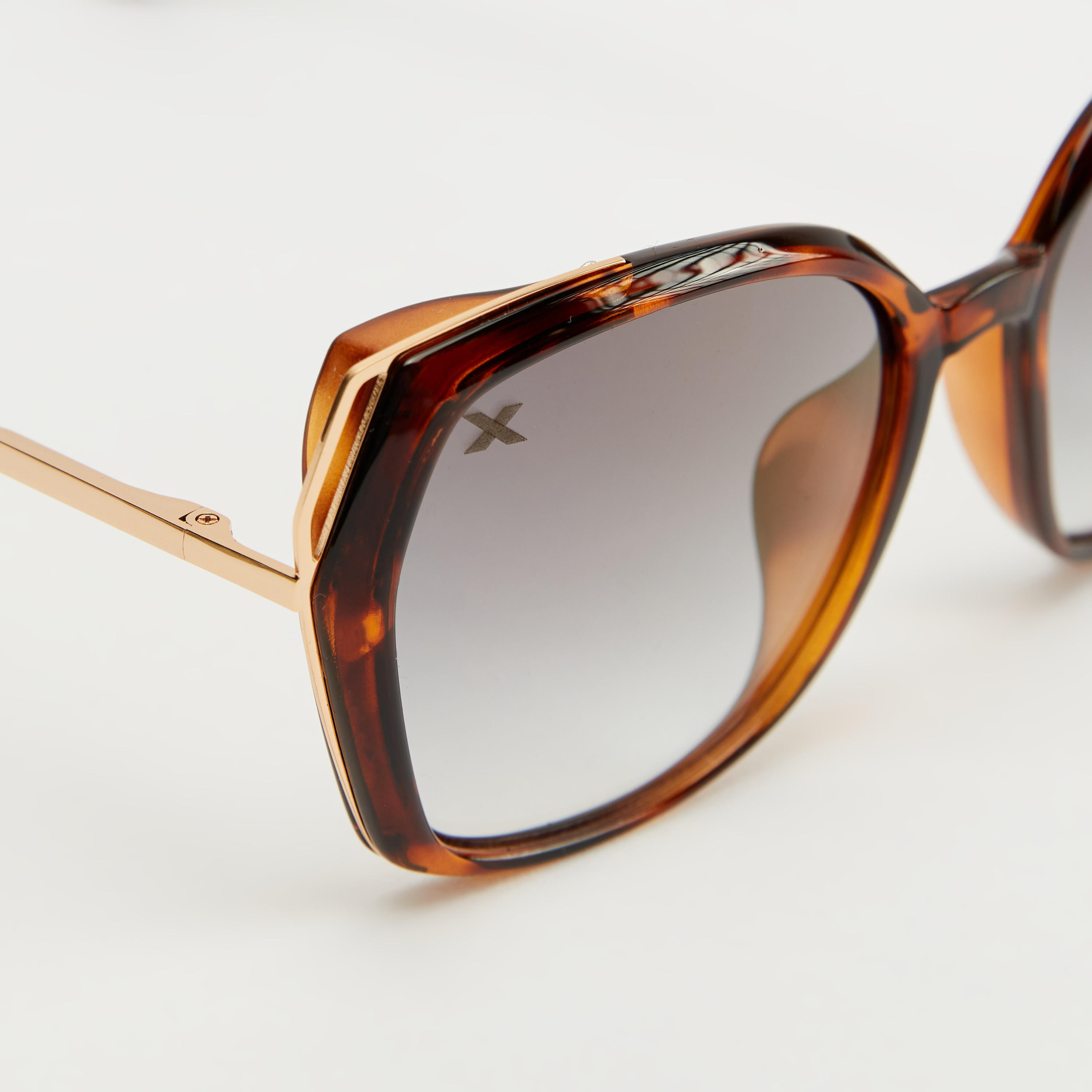 نظارة شمسية بإطار سداسي وطبعات حيوانات ووسادات أنف من أوكيالي-men-sunglasses-image-2