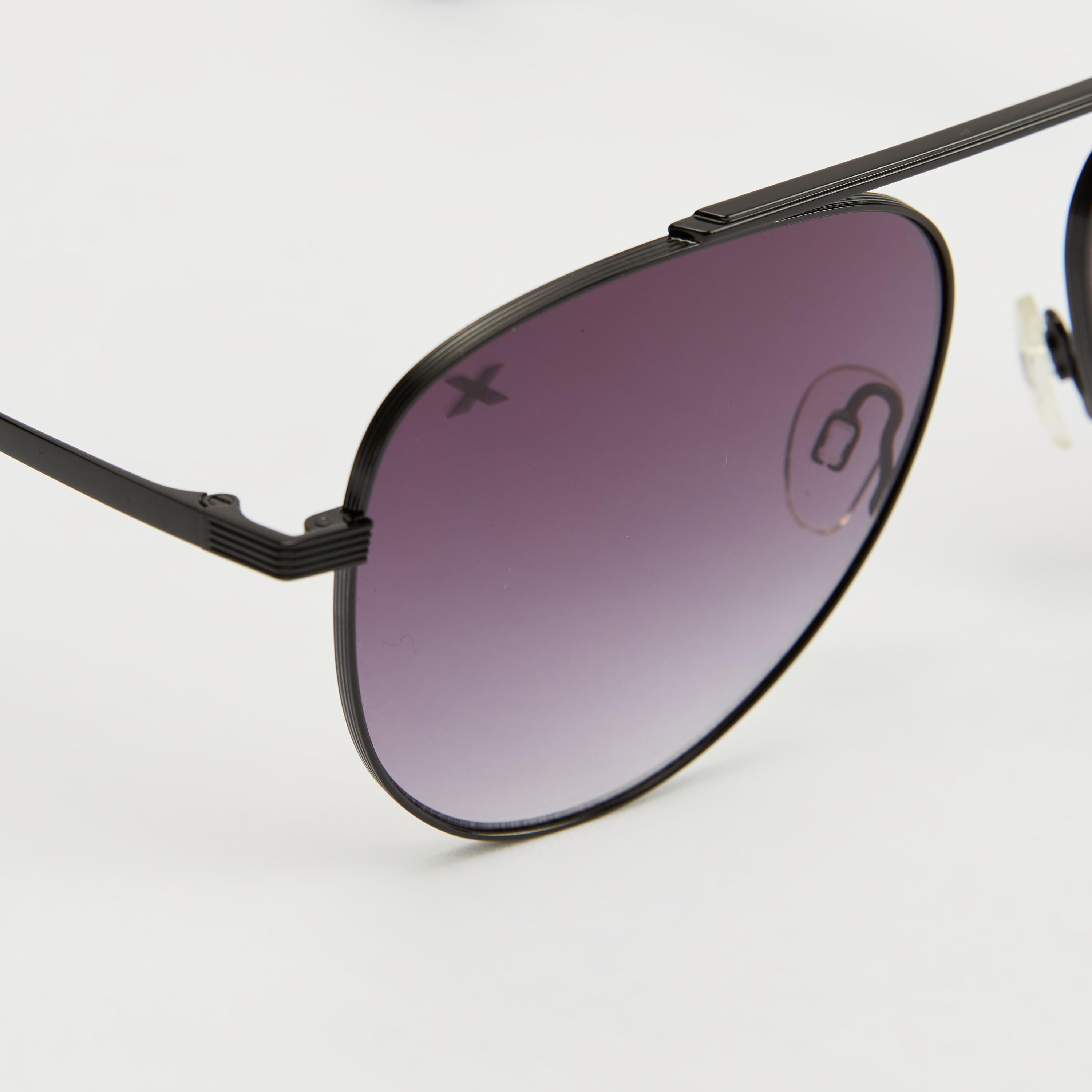 نظارة شمسية أفيتور بوسادات أنف من أوكيالي-men-sunglasses-image-3