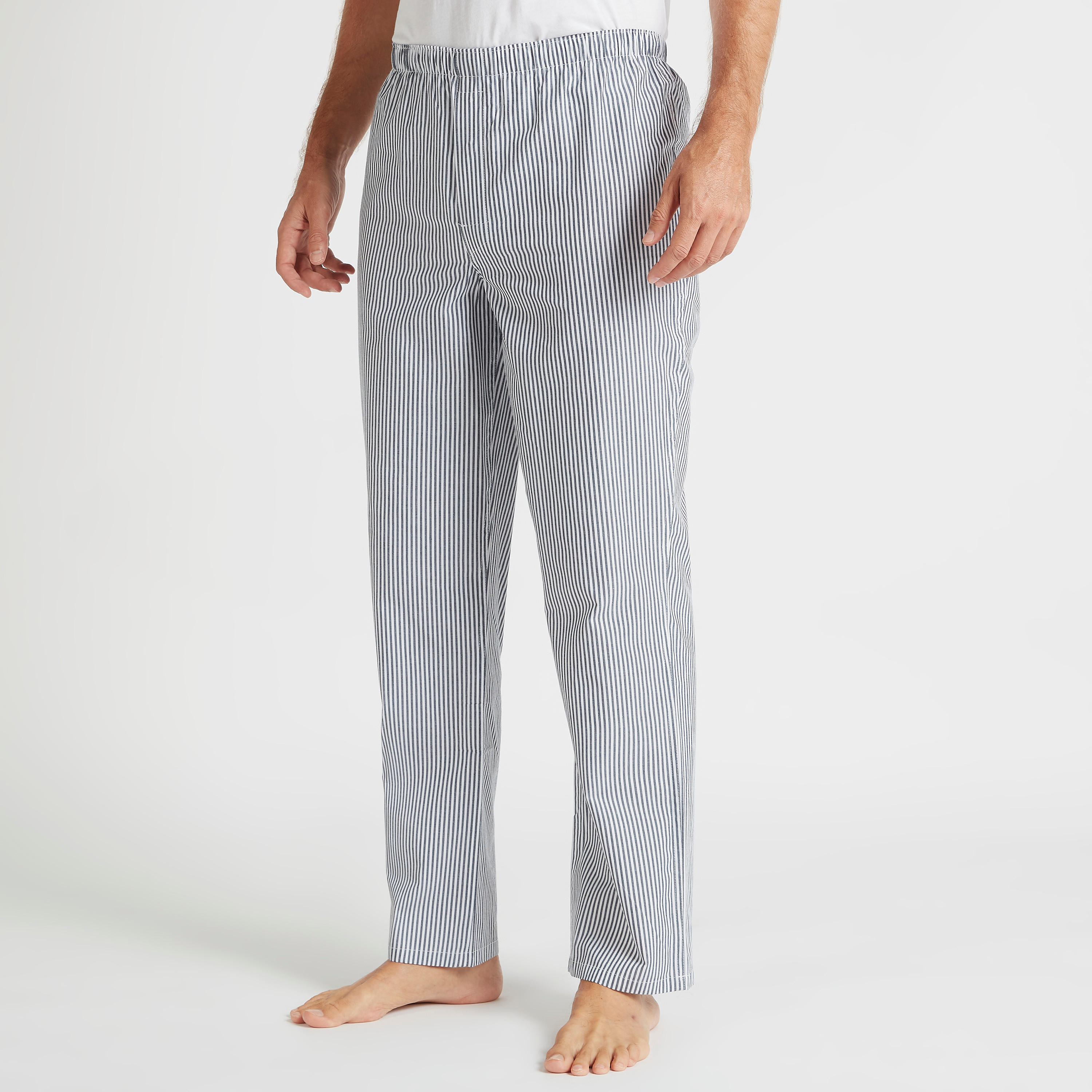 طقم بنطلون بيجاما طويل بخصر مطّاطي بطبعات - قطعتين-men-clothing-nightwear-pyjamaandshorts-image-4