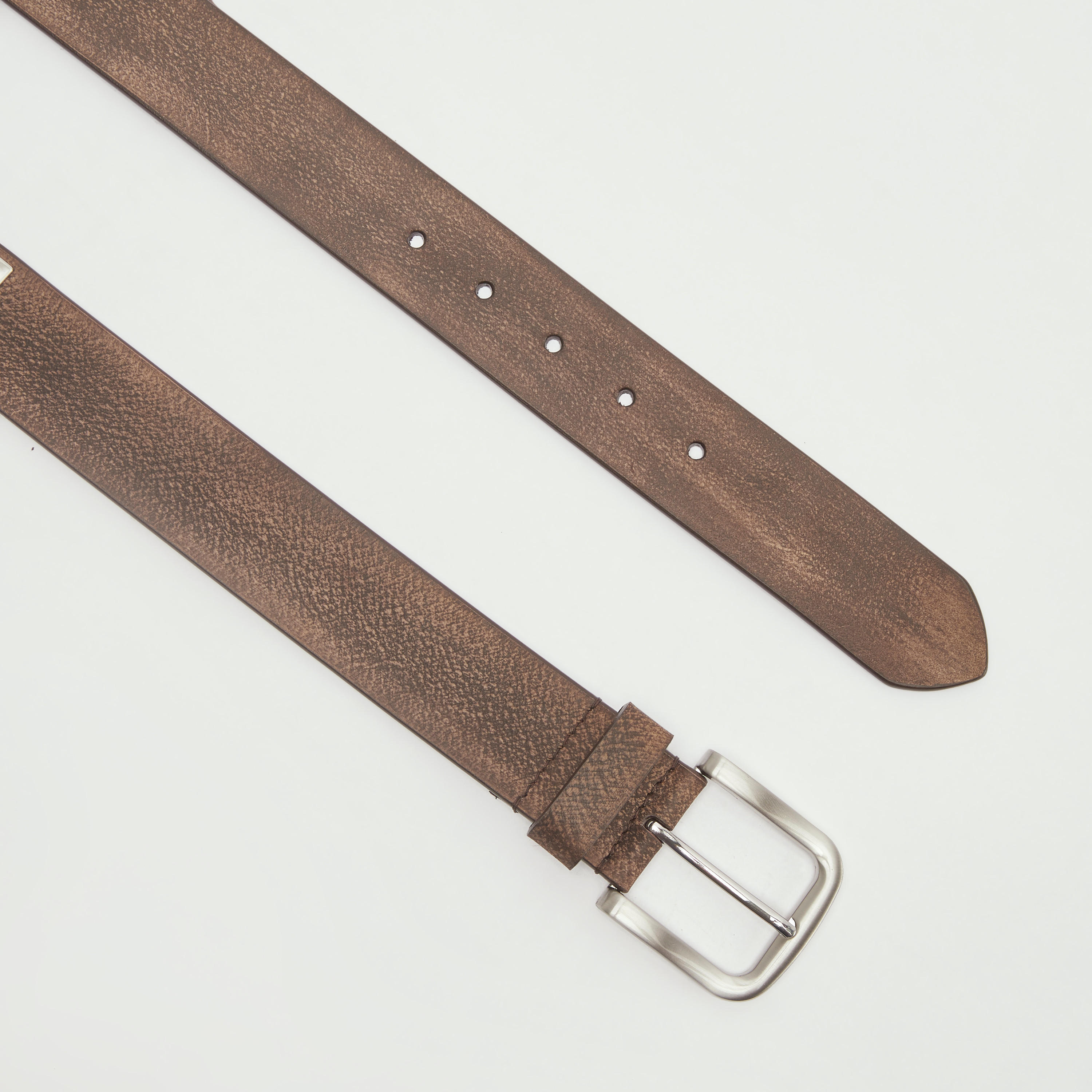 حزام منقوش بشعار بإبزيم بدبّوس إغلاق من لي كوبر-men-beltsandwallets-belts-image-4