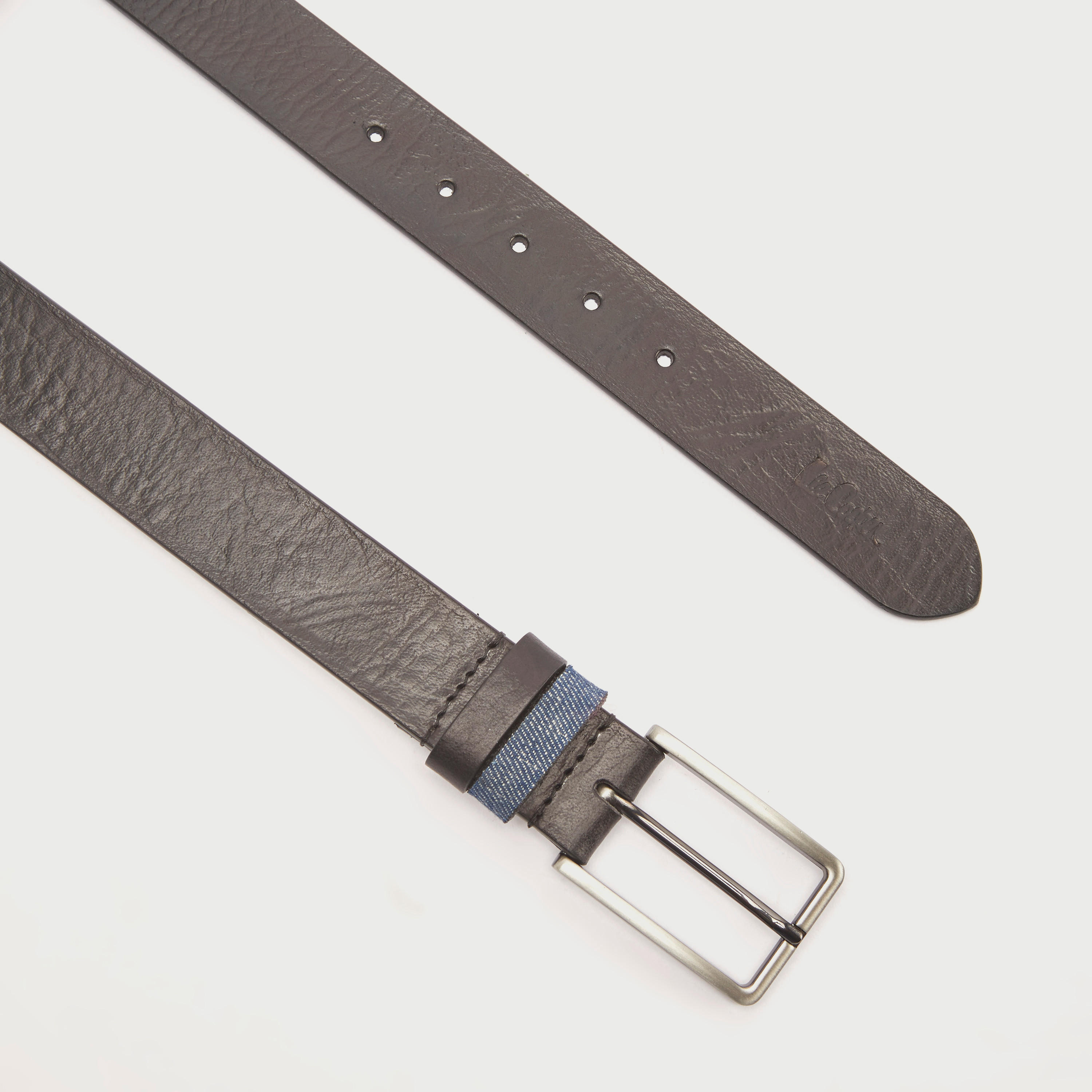 حزام بارز الملمس بإبزيم بدبوس إغلاق من لي كوبر-men-beltsandwallets-belts-image-1