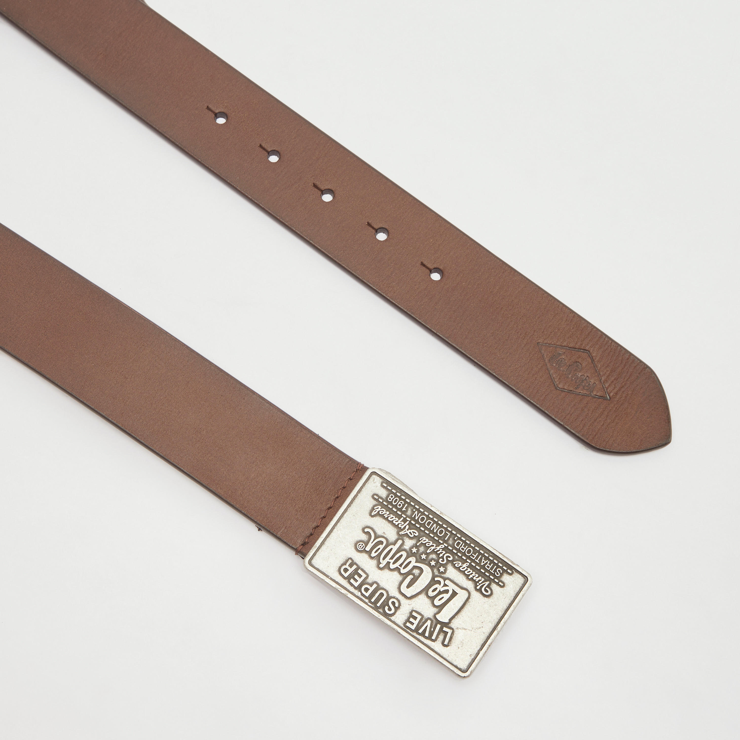 حزام بارز الملمس بإبزيم إغلاق من لي كوبر-men-beltsandwallets-belts-image-1