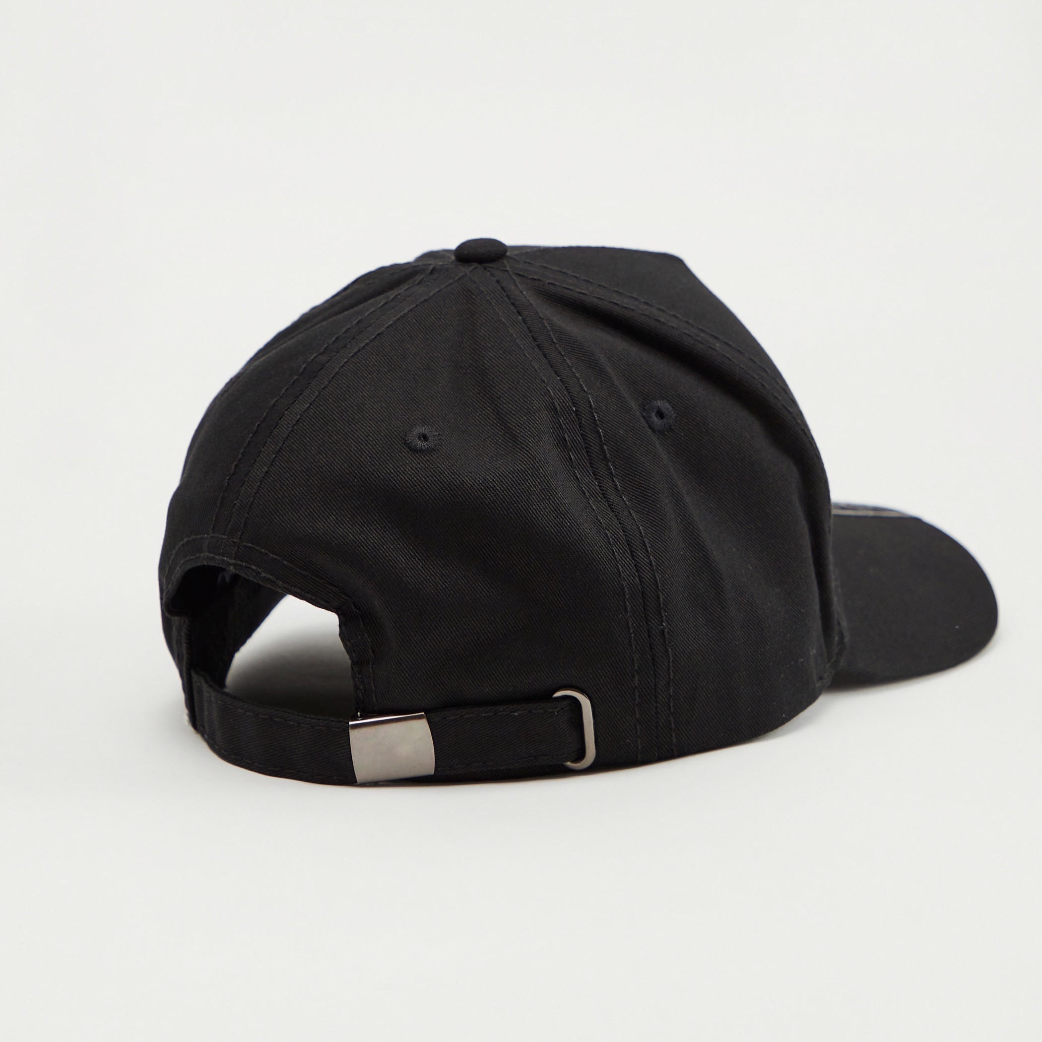 كاب بطبعات شعار وحزام بإبزيم إغلاق من كابا-men-caps-image-2