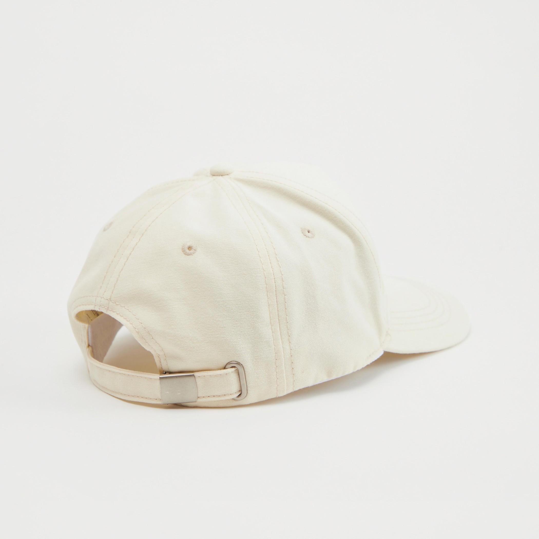 Lee Cooper Logo Print Cap with Buckled Strap Closure and Eyelets-men-caps-image-4