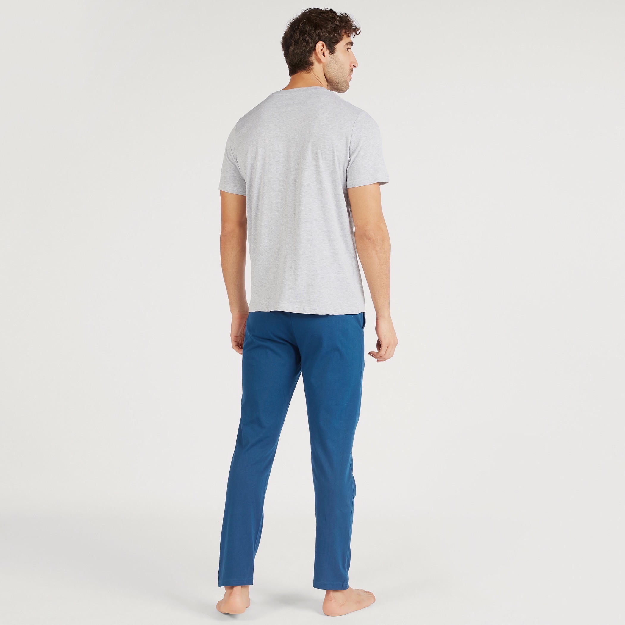 طقم بنطلون بيجاما وتيشيرت بأكمام قصيرة وطبعات من ناسا-men-clothing-nightwear-sets-image-5