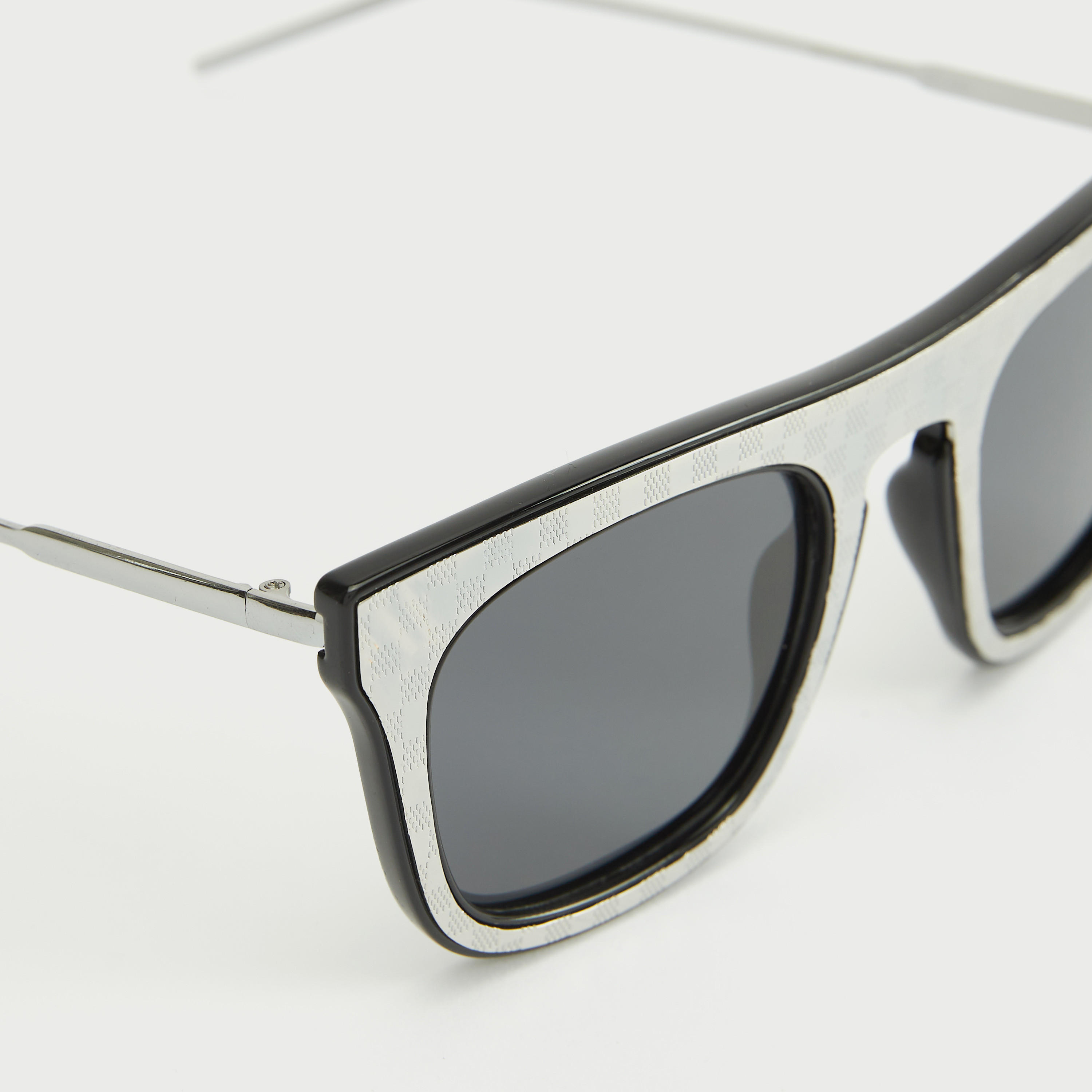Checked Rim Wayfarer Sunglasses with Nose Pads-men-sunglasses-image-4