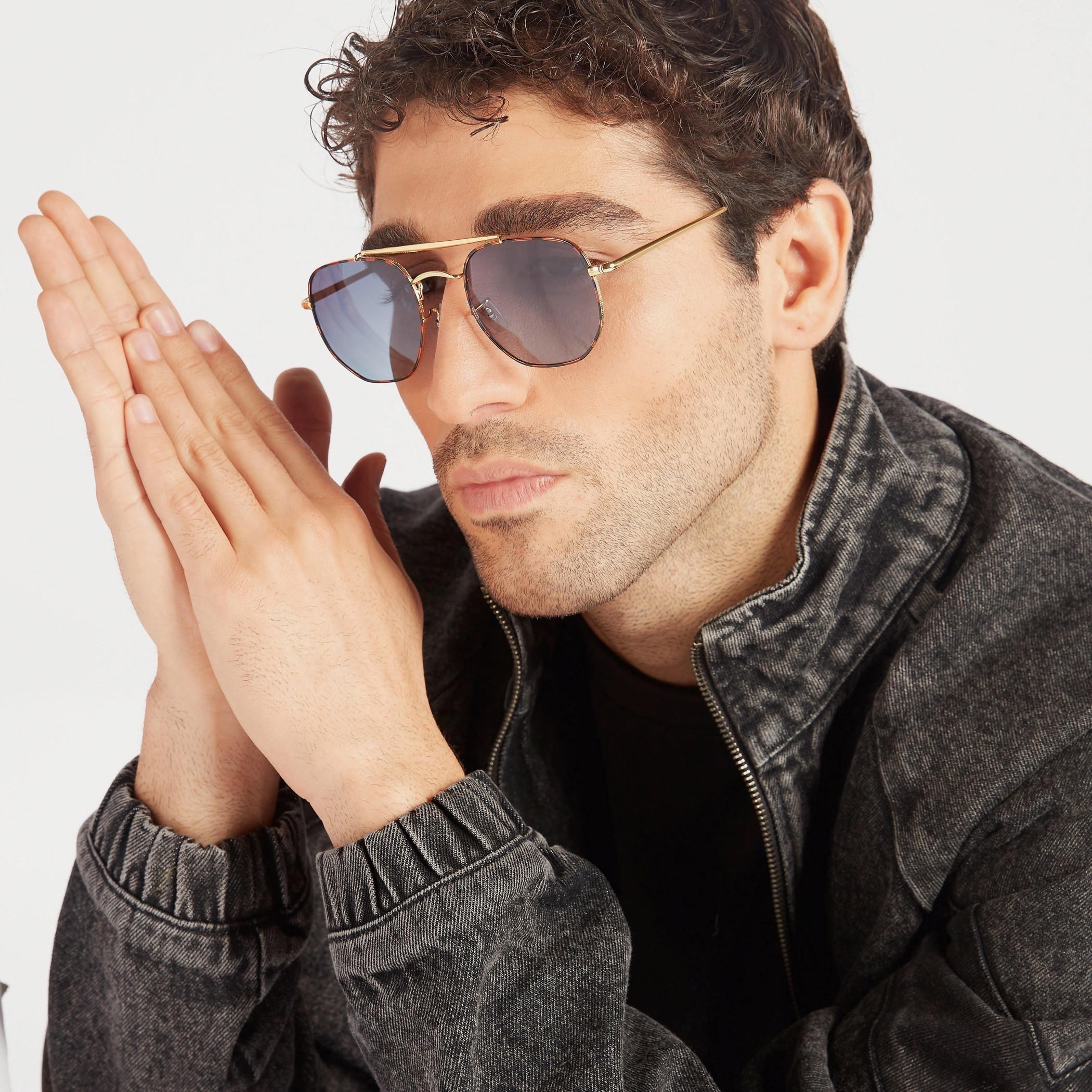 نظّارة شمسية أفياتور بإطار بطبعات حيوانات ووسادات أنف-men-sunglasses-image-2