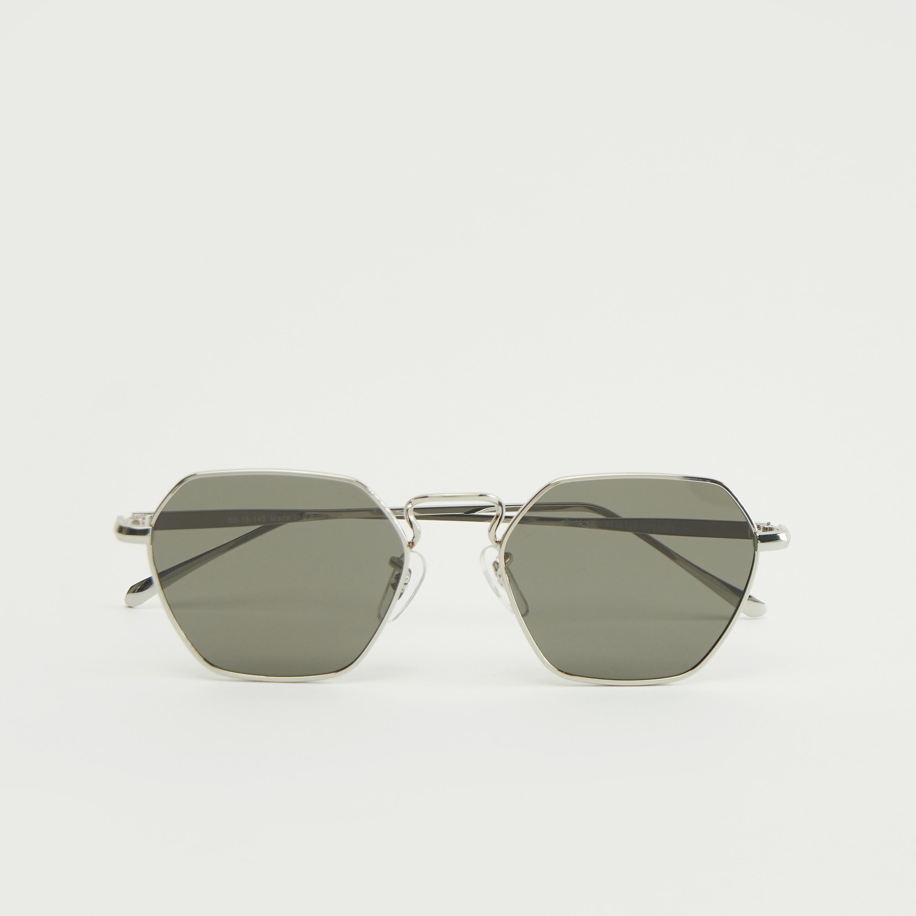 نظّارة شمسيّة بإطار كامل وعدسات ملوّنة ووسادات أنف-men-sunglasses-image-1