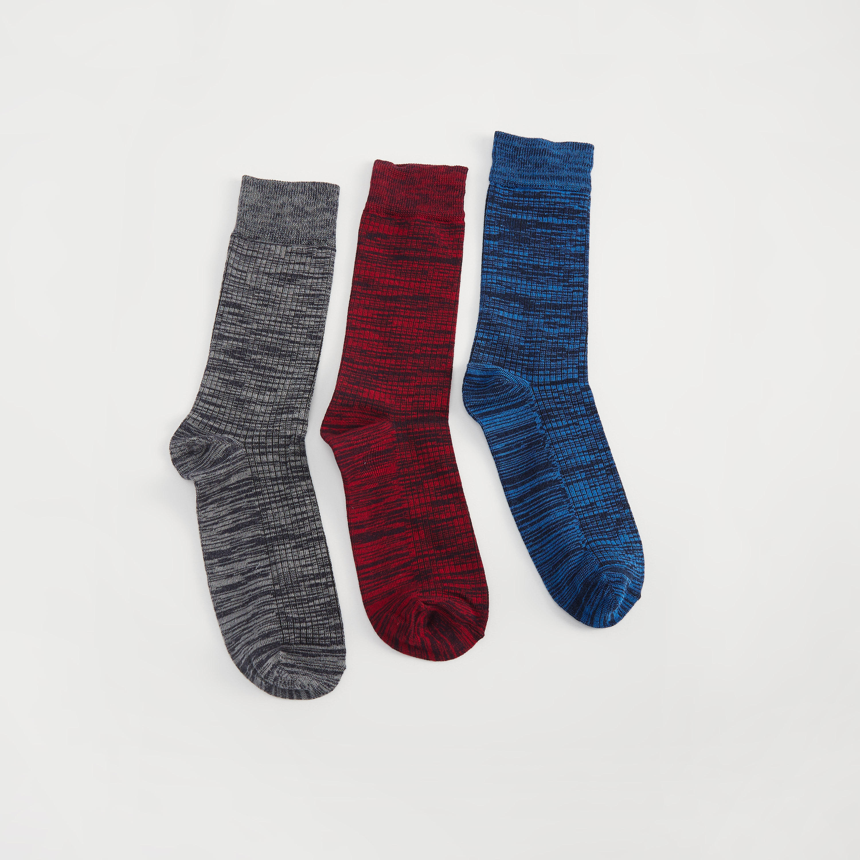 جوارب بارزة الملمس بطول ربلة الساق- طقم من 3-men-socks-image-1