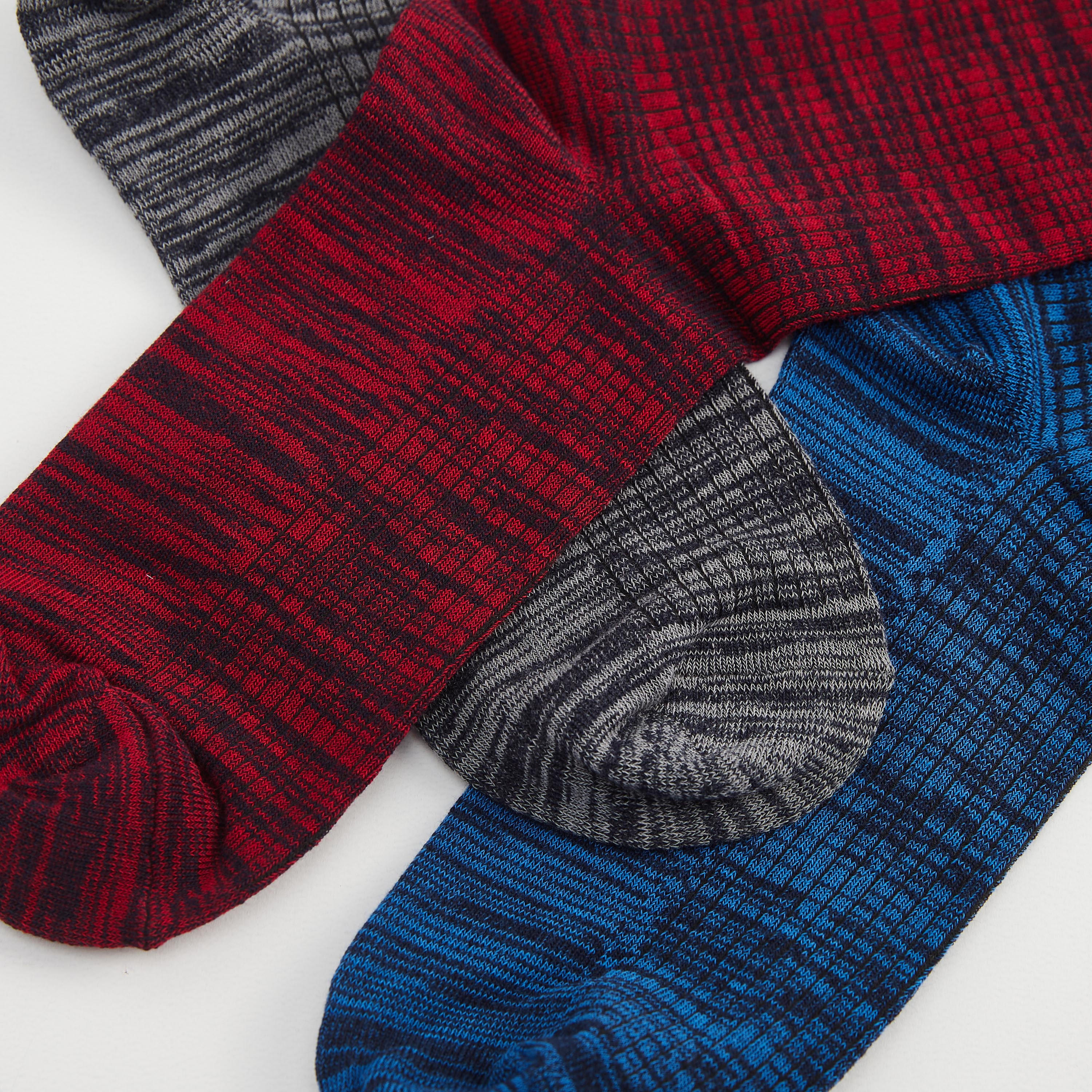 جوارب بارزة الملمس بطول ربلة الساق- طقم من 3-men-socks-image-4