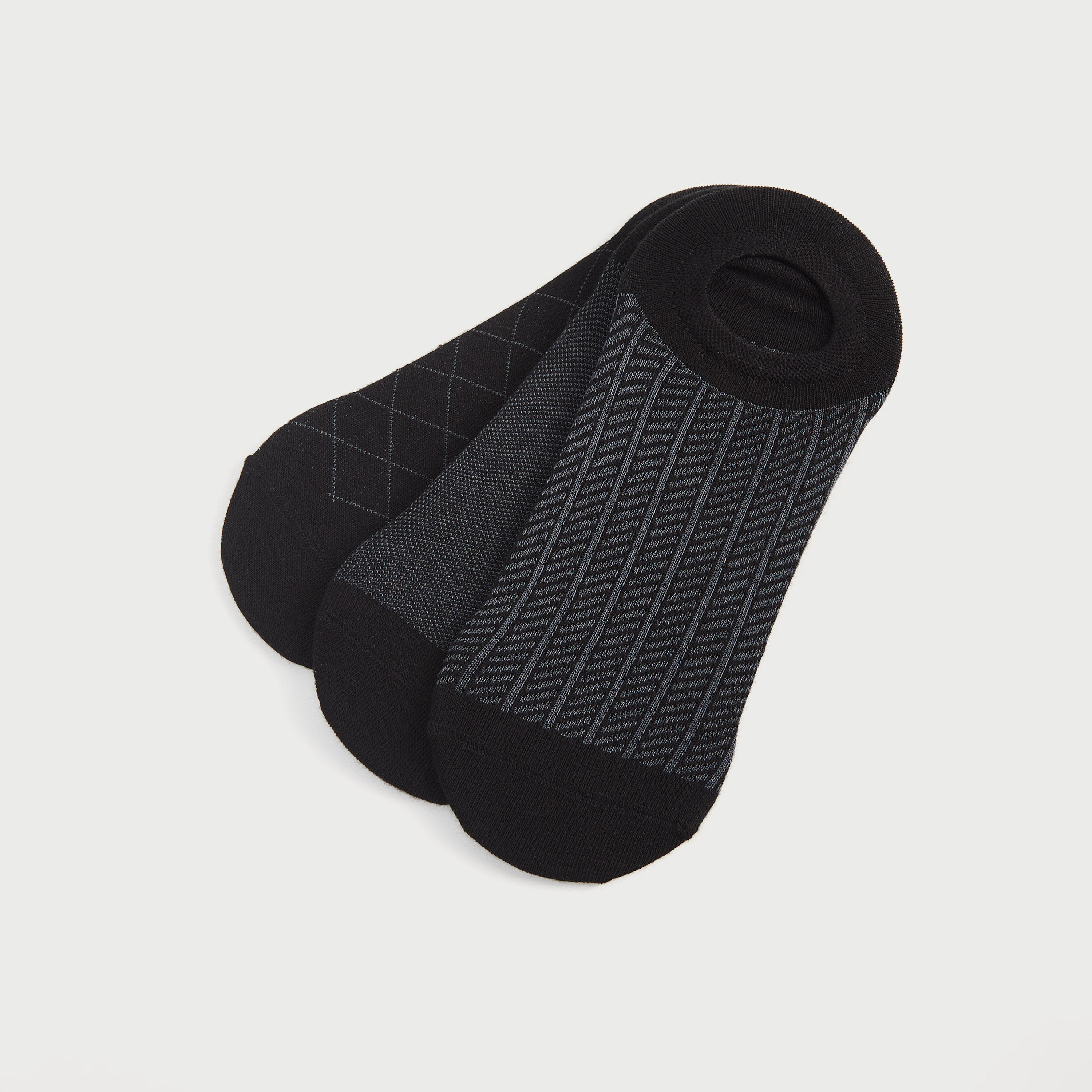 جوارب غير مرئيّة وبارزة الملمس - طقم من 3-men-socks-image-2