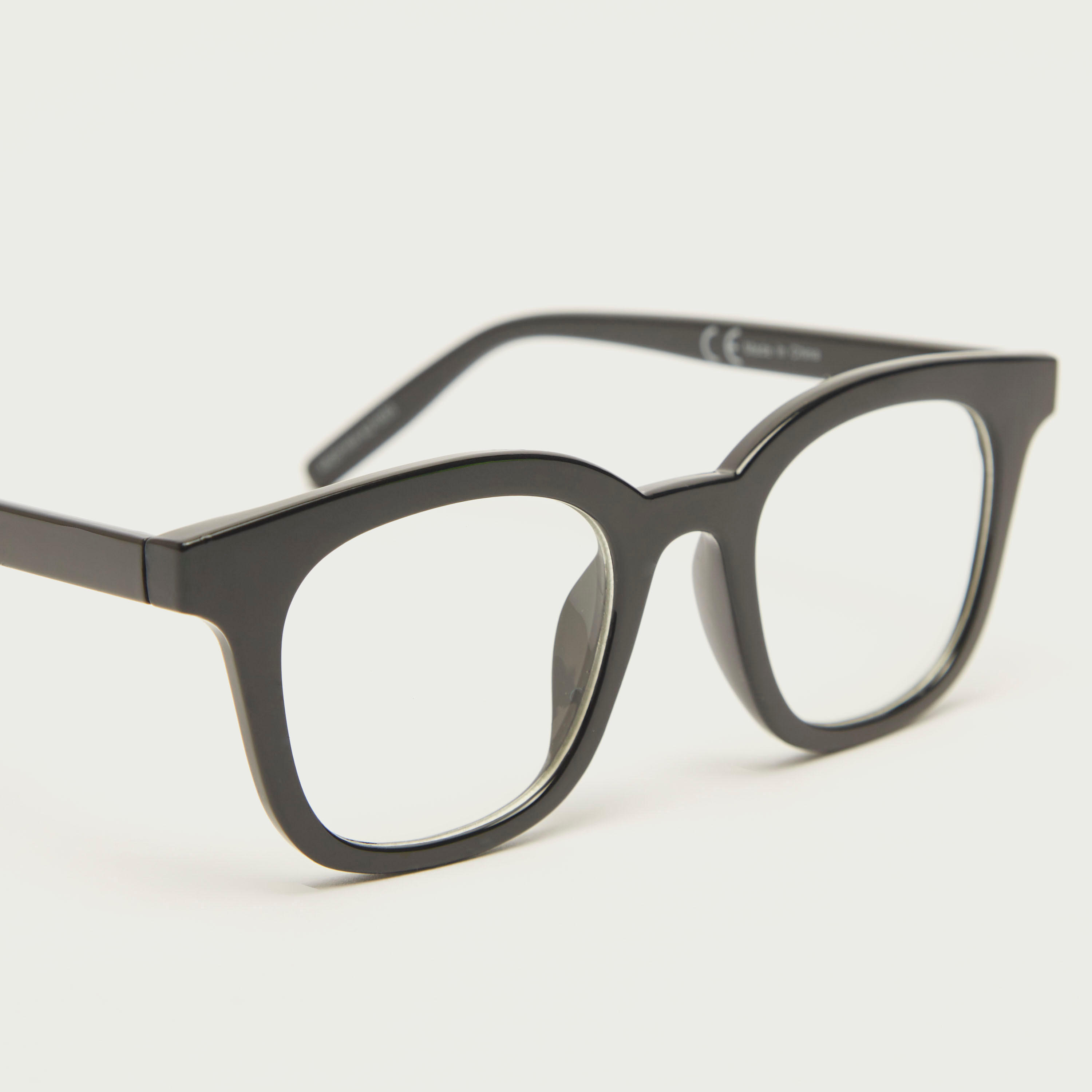 نظّارة شمسيّة بإطار كامل وعدسات شفافة ووسادات أنف-men-sunglasses-image-3