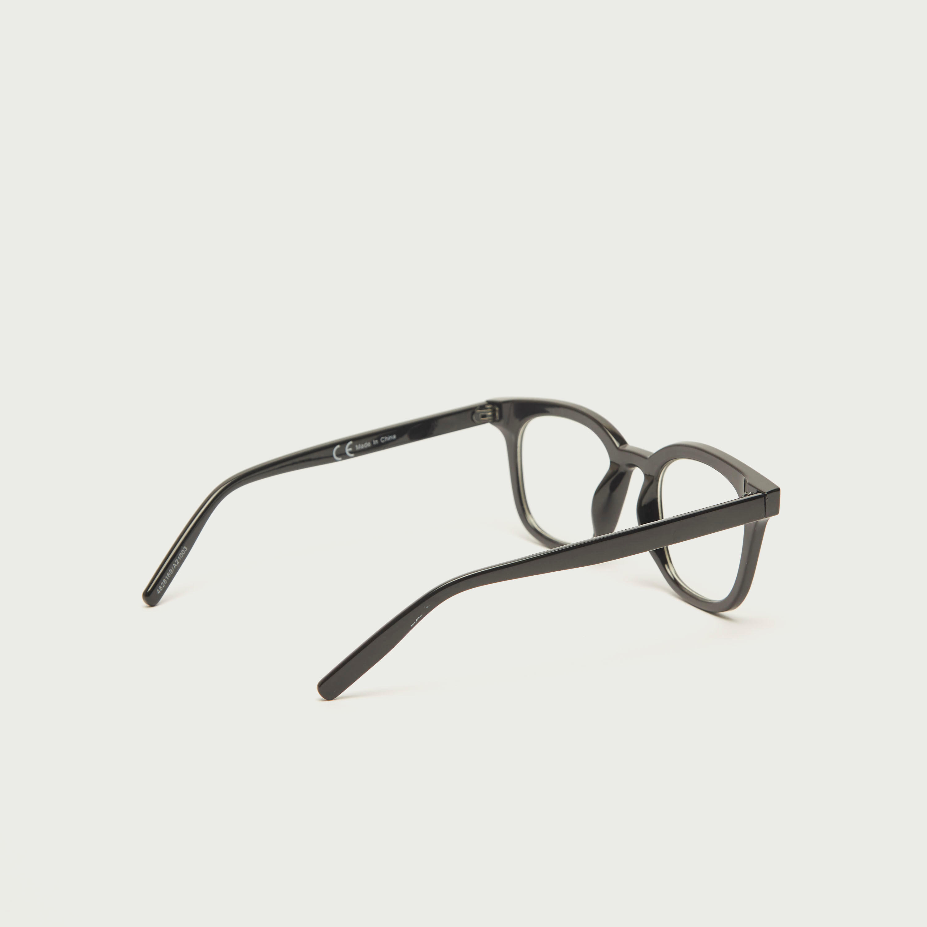 نظّارة شمسيّة بإطار كامل وعدسات شفافة ووسادات أنف-men-sunglasses-image-4