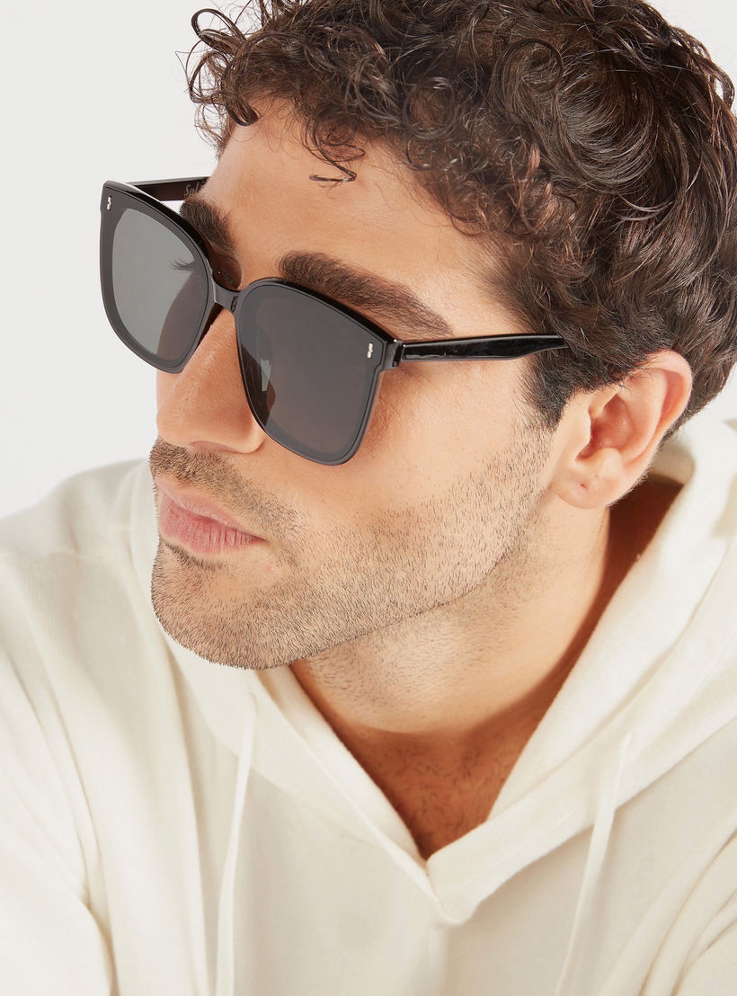 نظارة شمسيّة واي فيرار بإطار كامل ووسادات أنف-men-sunglasses-image-2