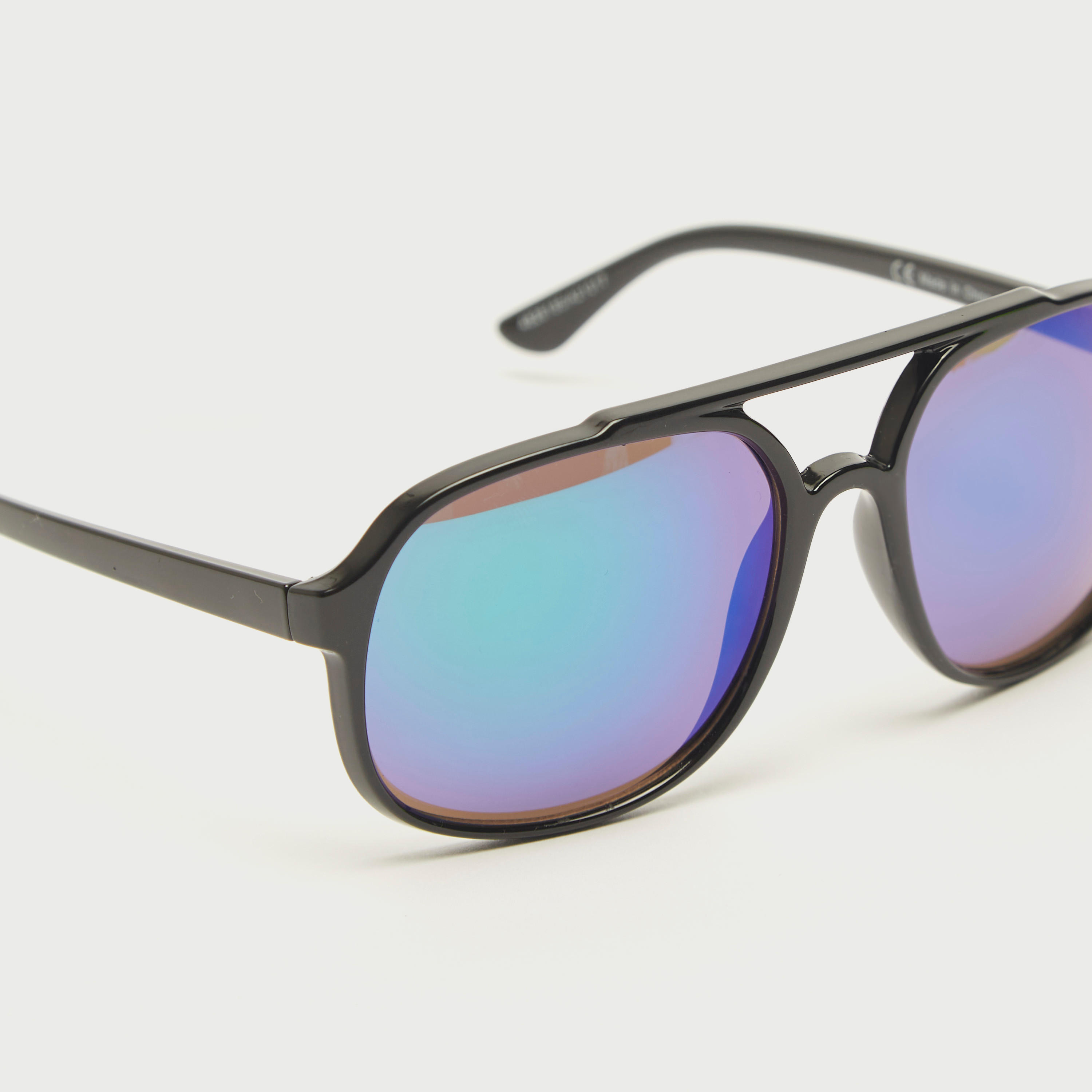 نظّارة شمسية ملونة بإطار كامل ووسادات أنف-men-sunglasses-image-3