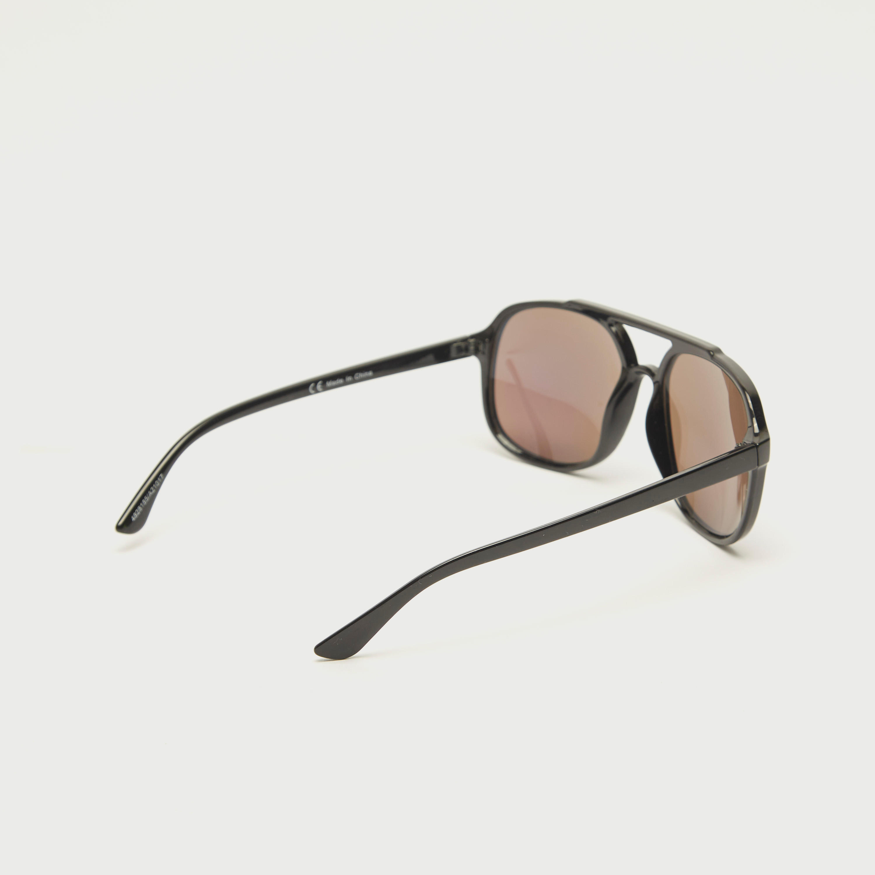 نظّارة شمسية ملونة بإطار كامل ووسادات أنف-men-sunglasses-image-4