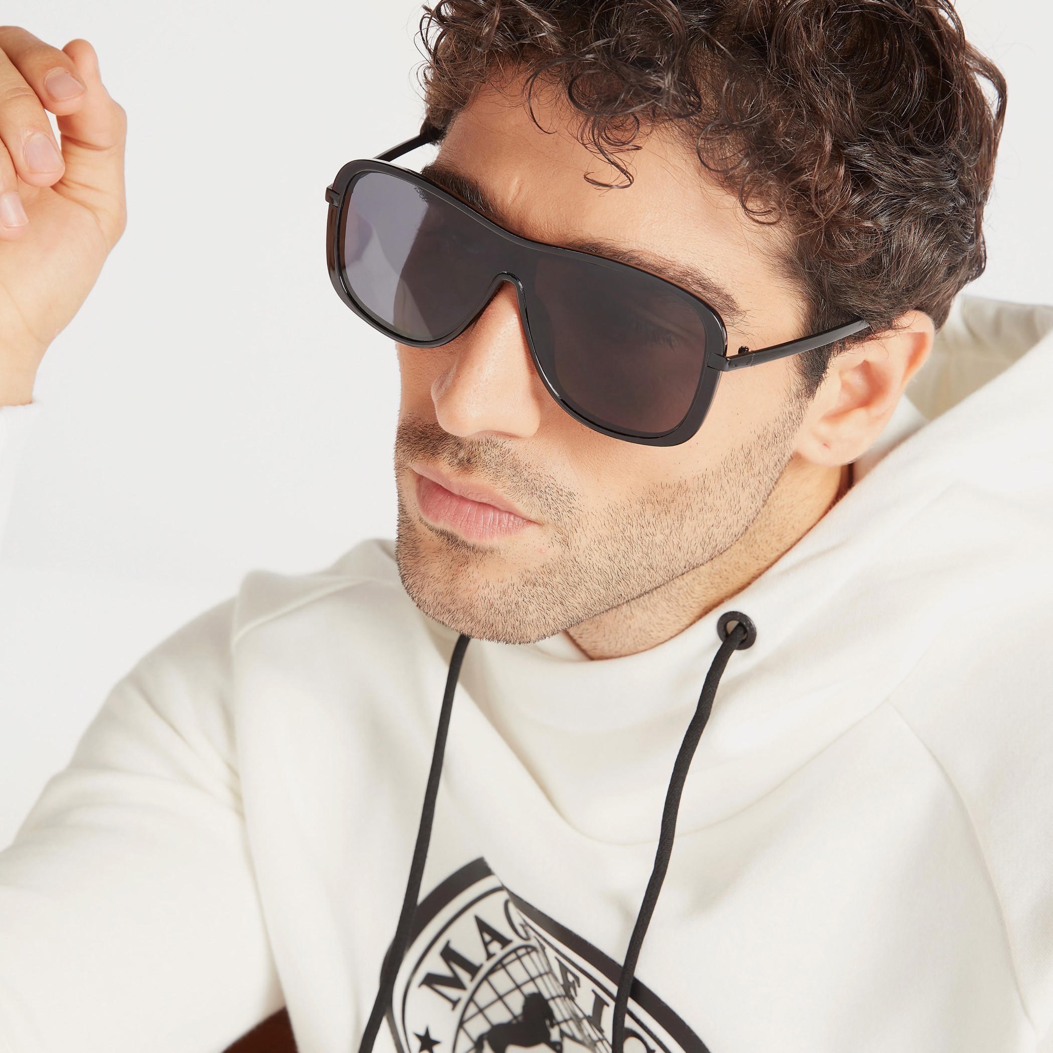 نظّارة شمسيّة بإطار كامل وعدسات ملوّنة ووسادات أنف-men-sunglasses-image-2