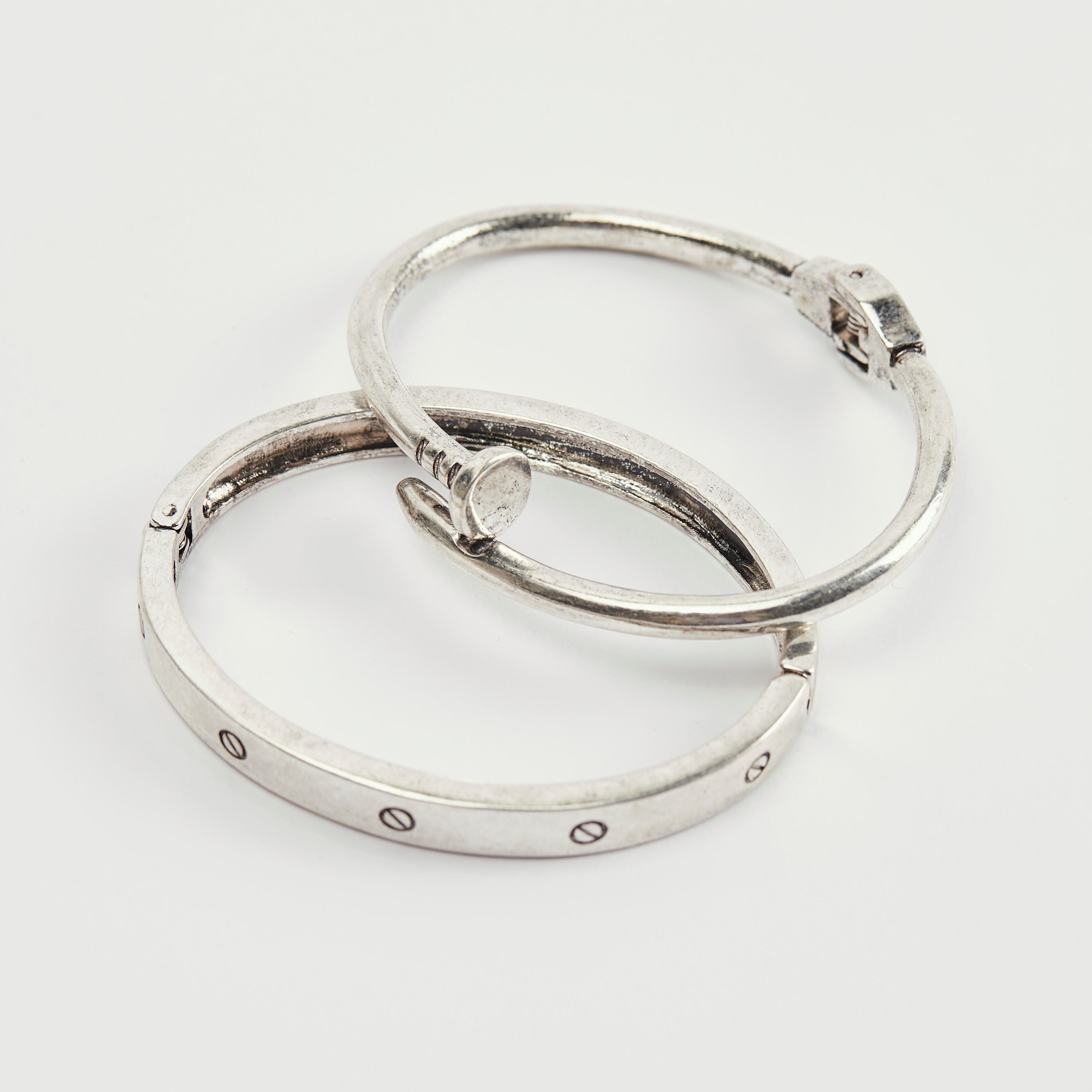 أساور ميتاليك - طقم من قطعتين-men-watchesandjewellery-bracelets-image-2