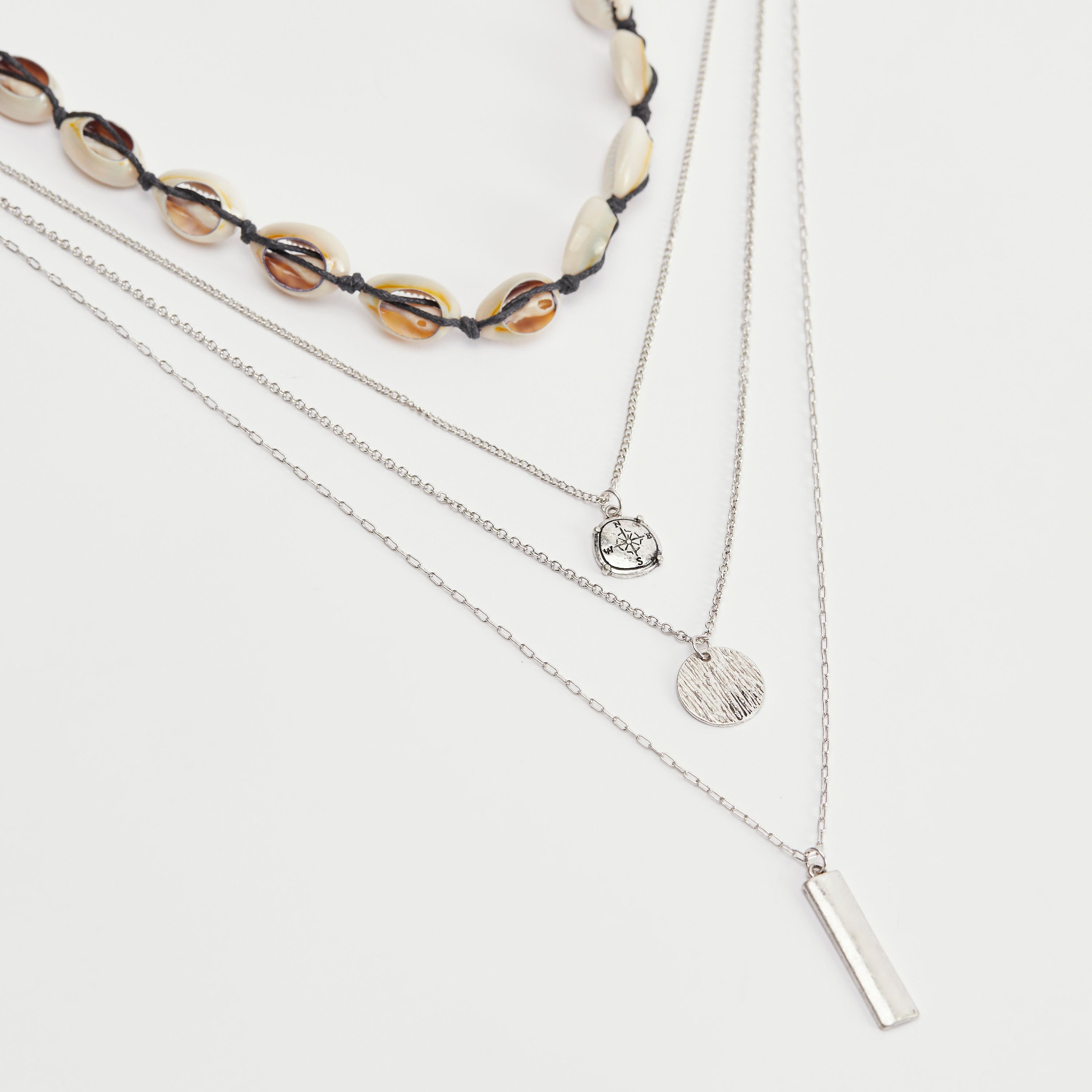 قلادة متعددة الطبقات بمشبك إغلاق-men-watchesandjewellery-necklacesandpendants-image-3