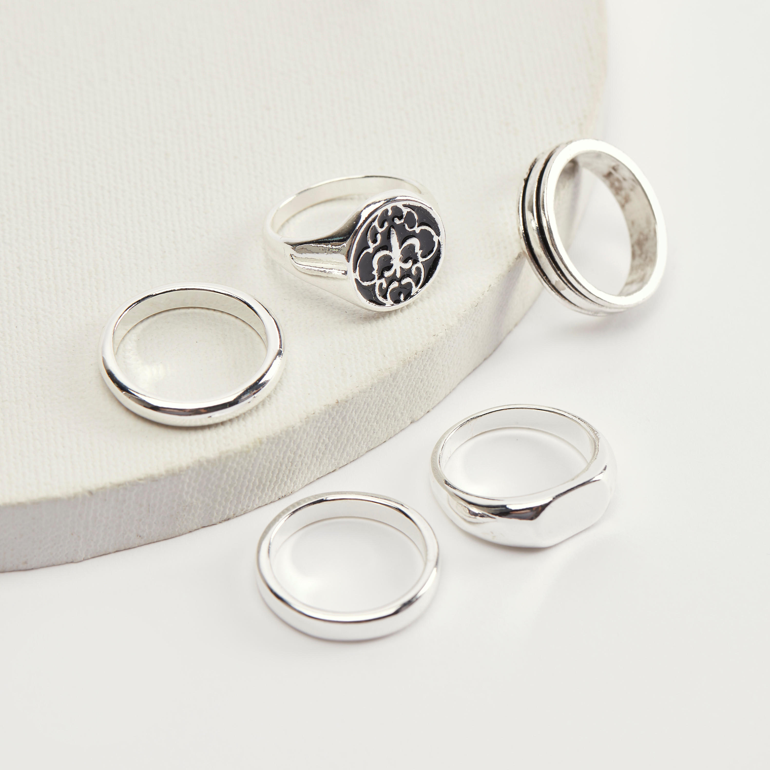 Set of 5 - Assorted Finger Ring-men-watchesandjewellery-rings-image-1