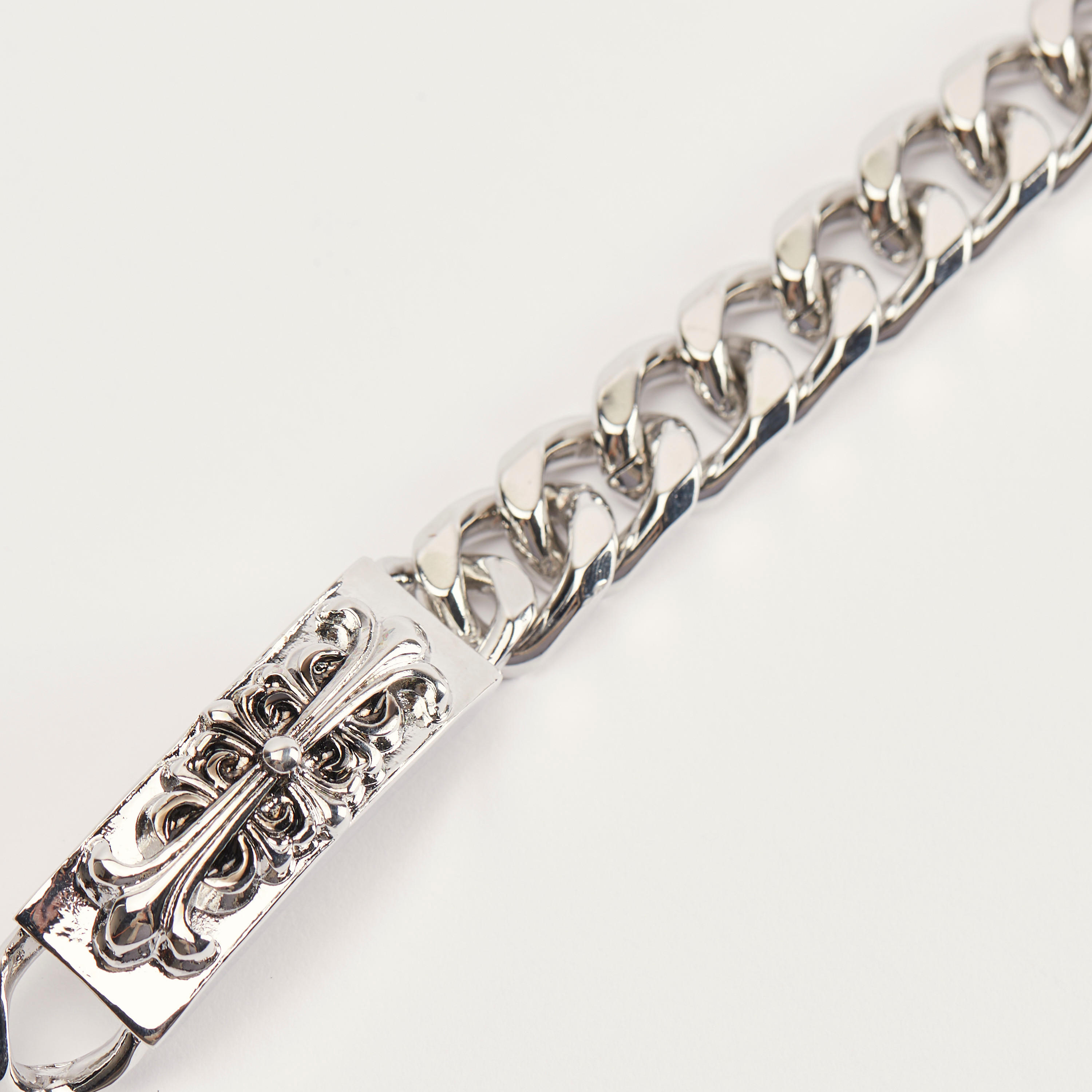 Chunky Chainlink Bracelet with Lobster Clasp-men-watchesandjewellery-bracelets-image-4