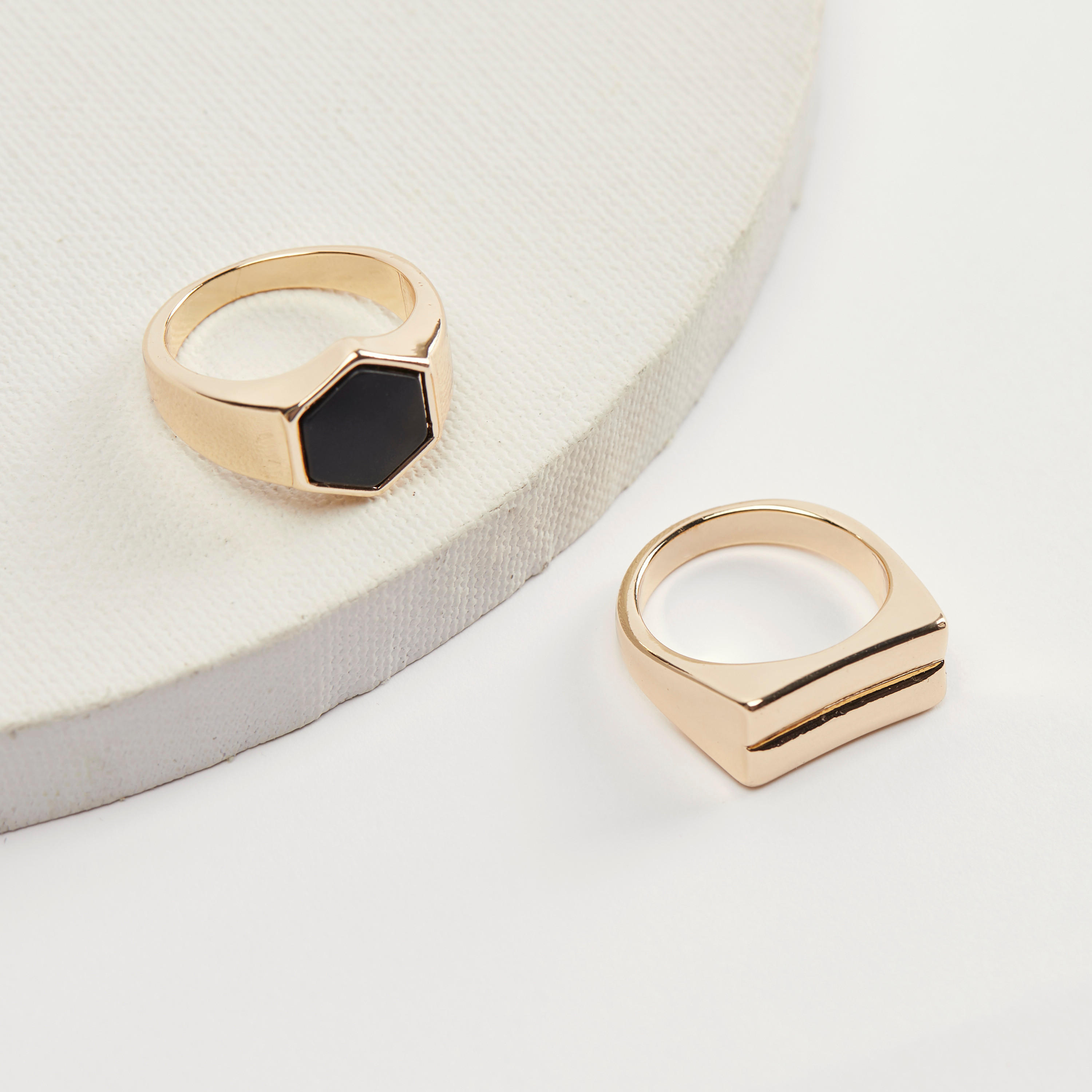 طقم خواتم متنوّعة - 2 قطع-men-watchesandjewellery-rings-image-1
