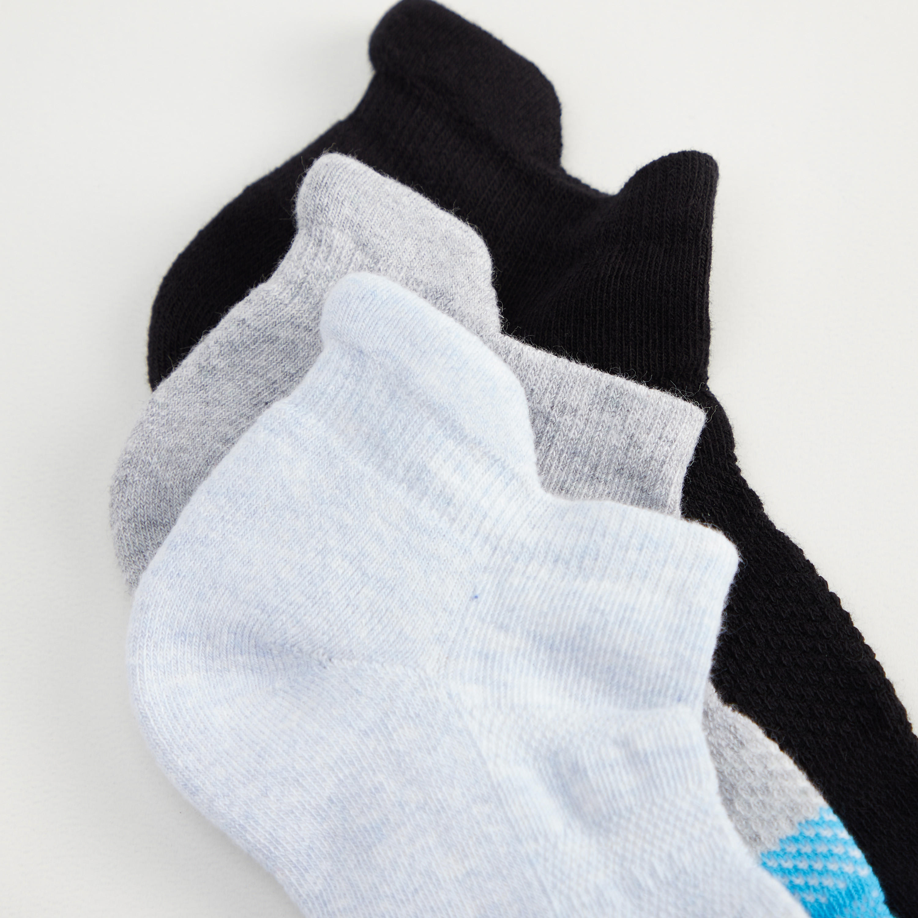 جوارب متنوعة بطول الكاحل - طقم من 3-men-socks-image-3
