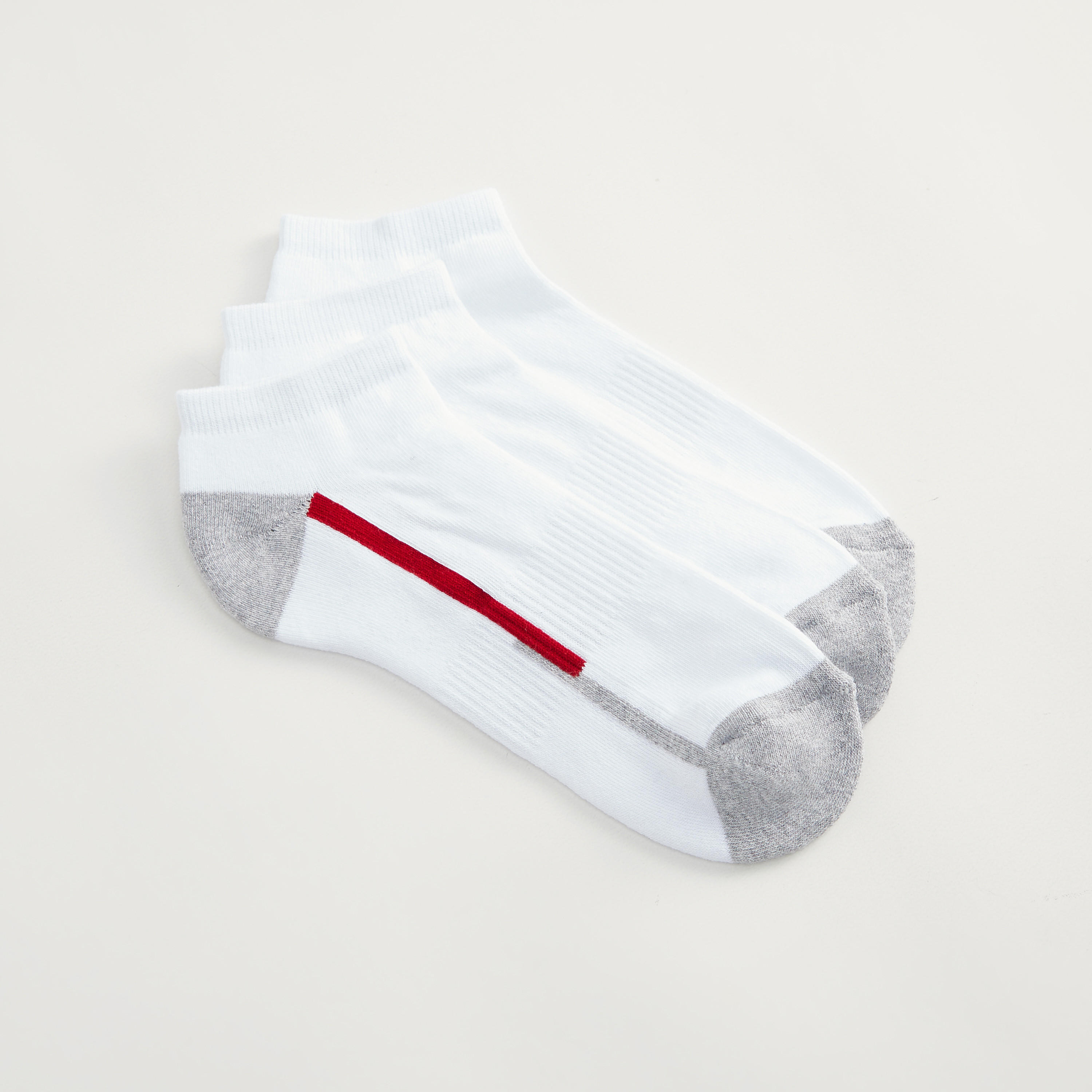 جوارب سادة بطول الكاحل - طقم من 3-men-socks-image-2