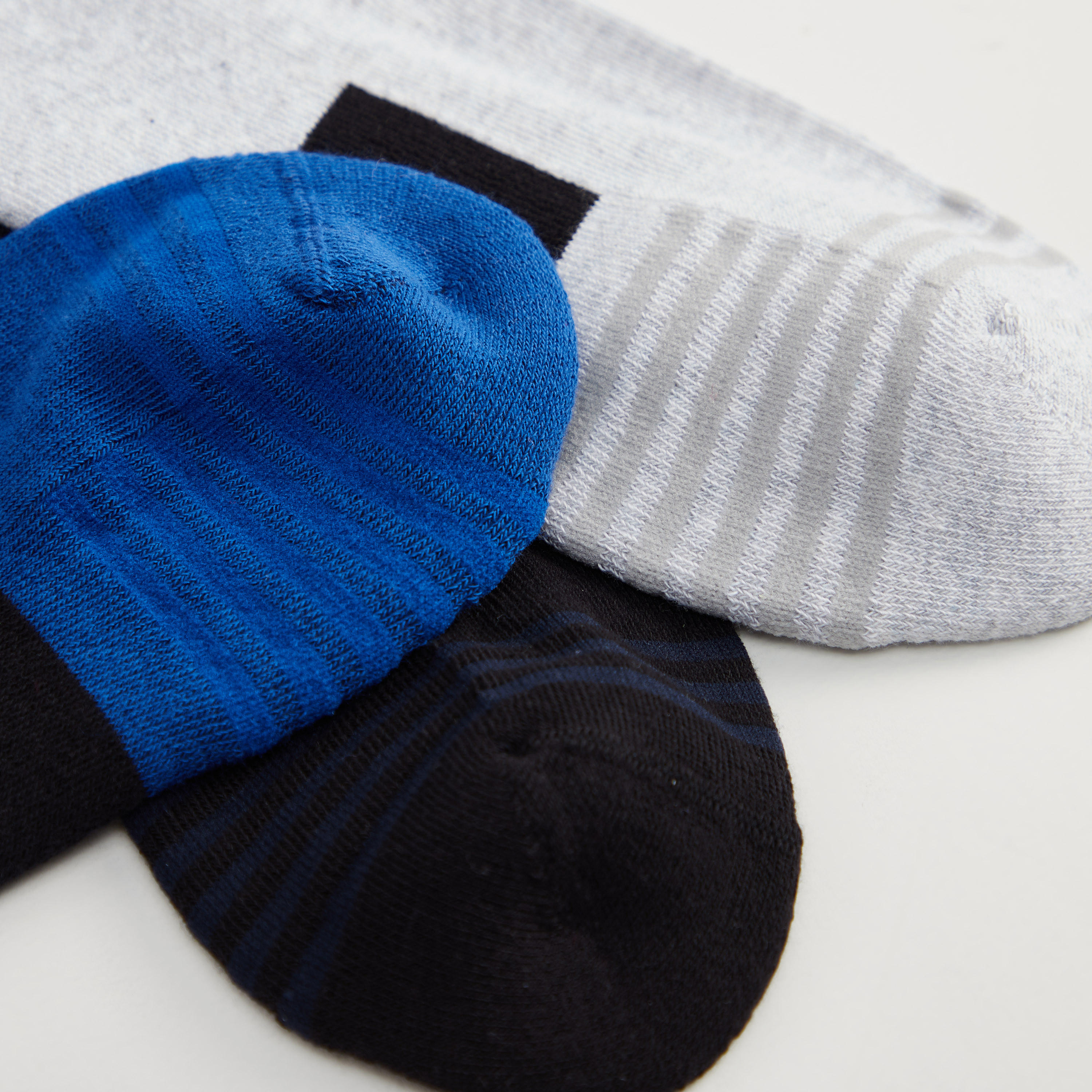 جوارب مخطّطة بطول الكاحل - طقم من 3-men-socks-image-4