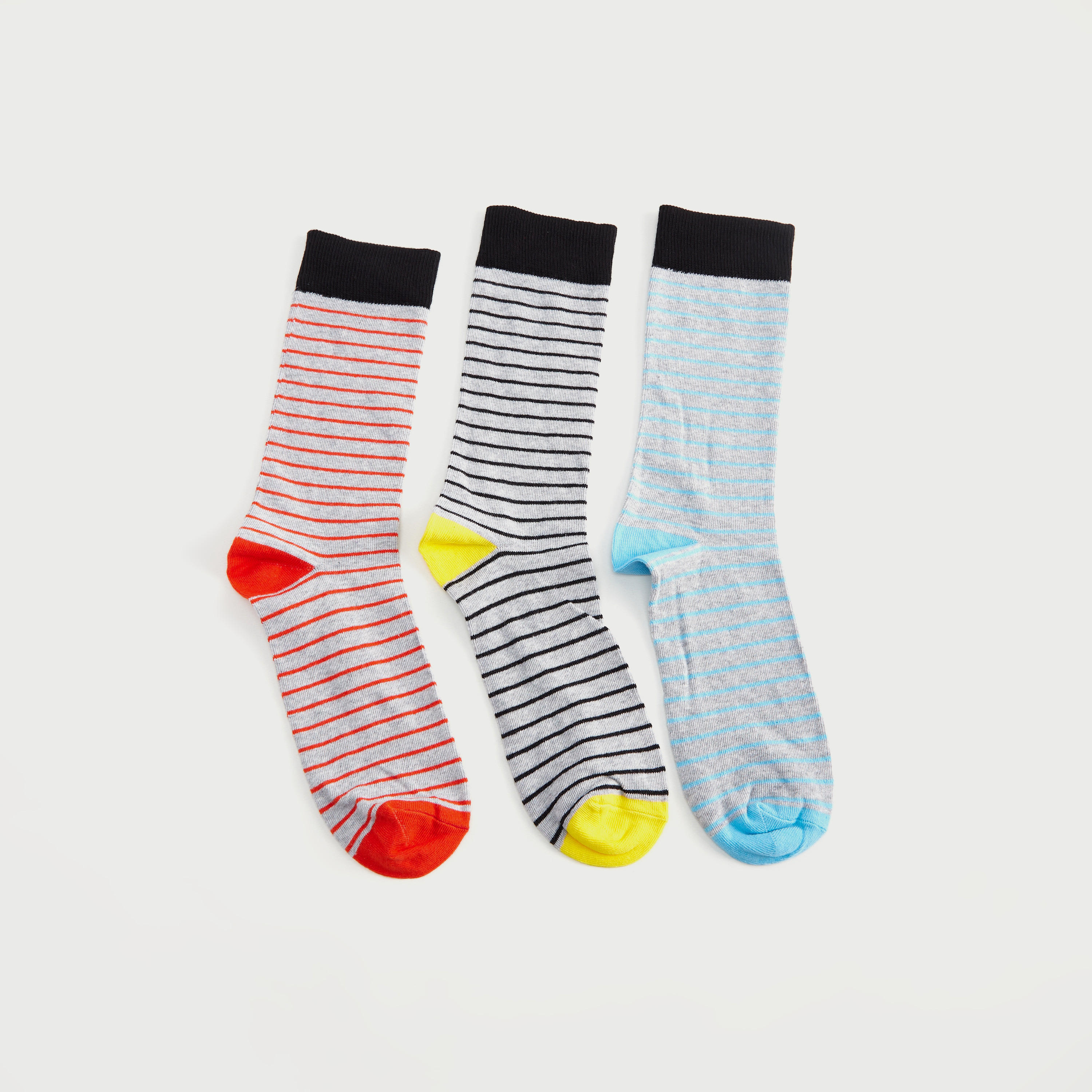 جوارب مقلّمة بطول ربلة الساق - طقم من 3-men-socks-image-1