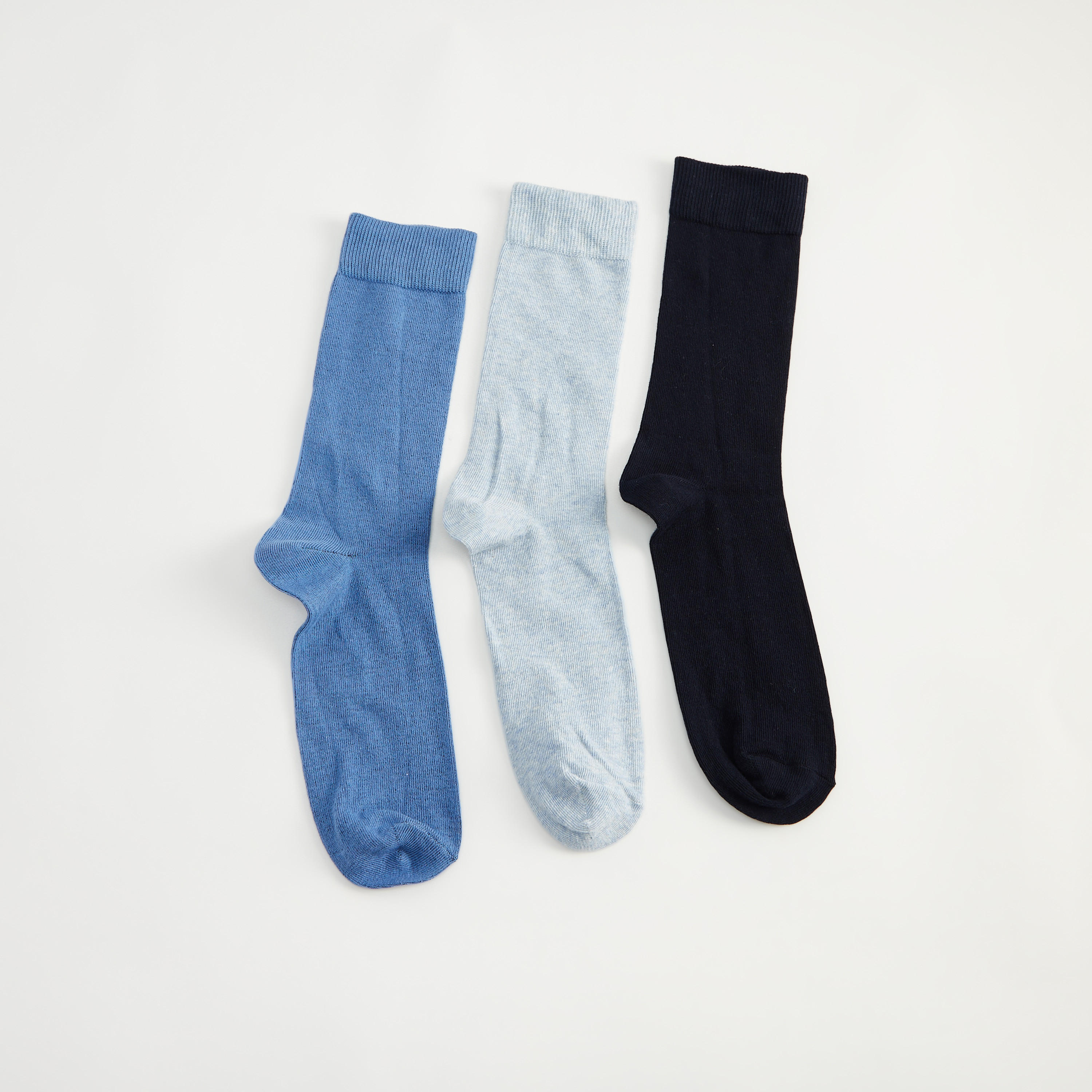Set of 3 - Solid Calf Length Socks-men-socks-image-1