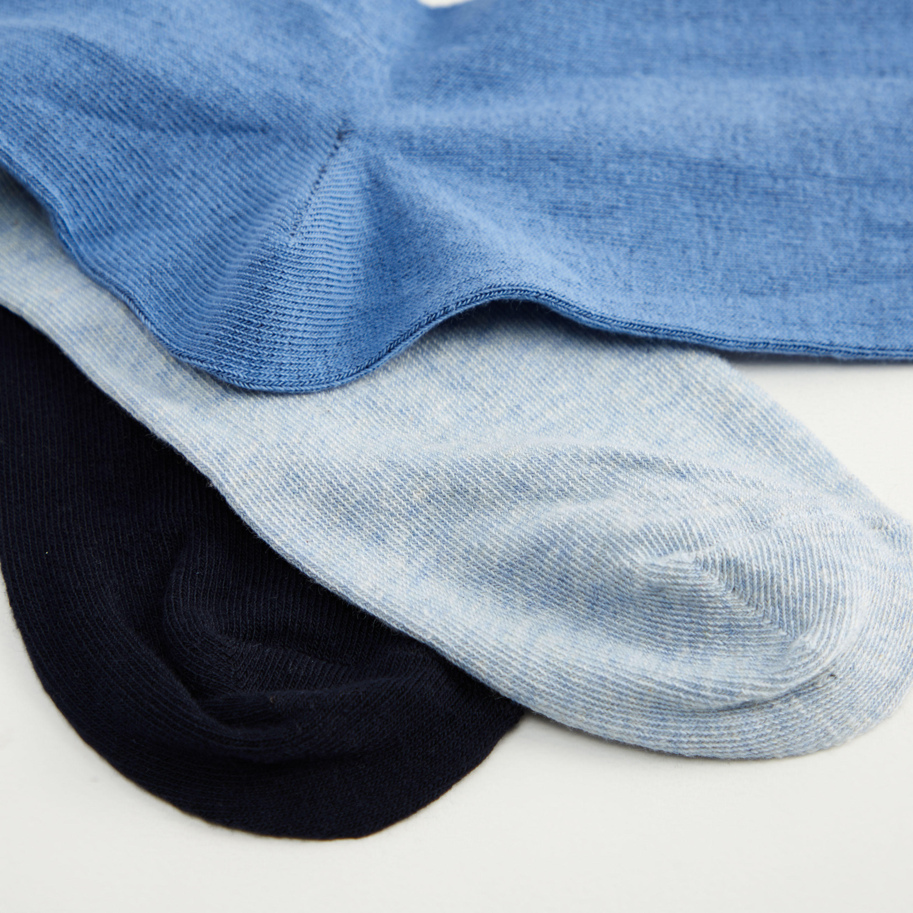 Set of 3 - Solid Calf Length Socks-men-socks-image-4
