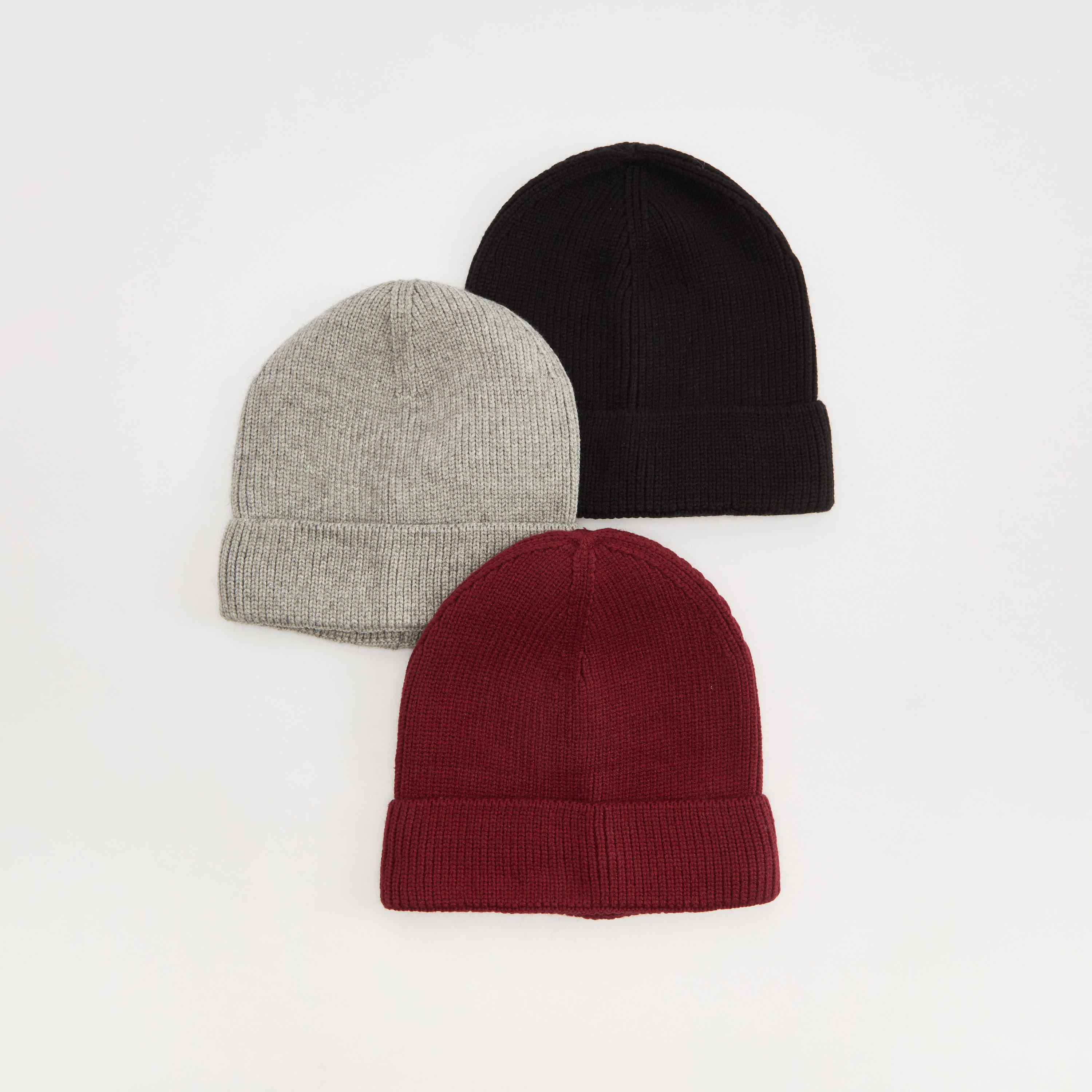 قبعة كاب بيني بارزة الملمس بأطراف مطّاطية - طقم من 3 قطع-men-caps-image-1