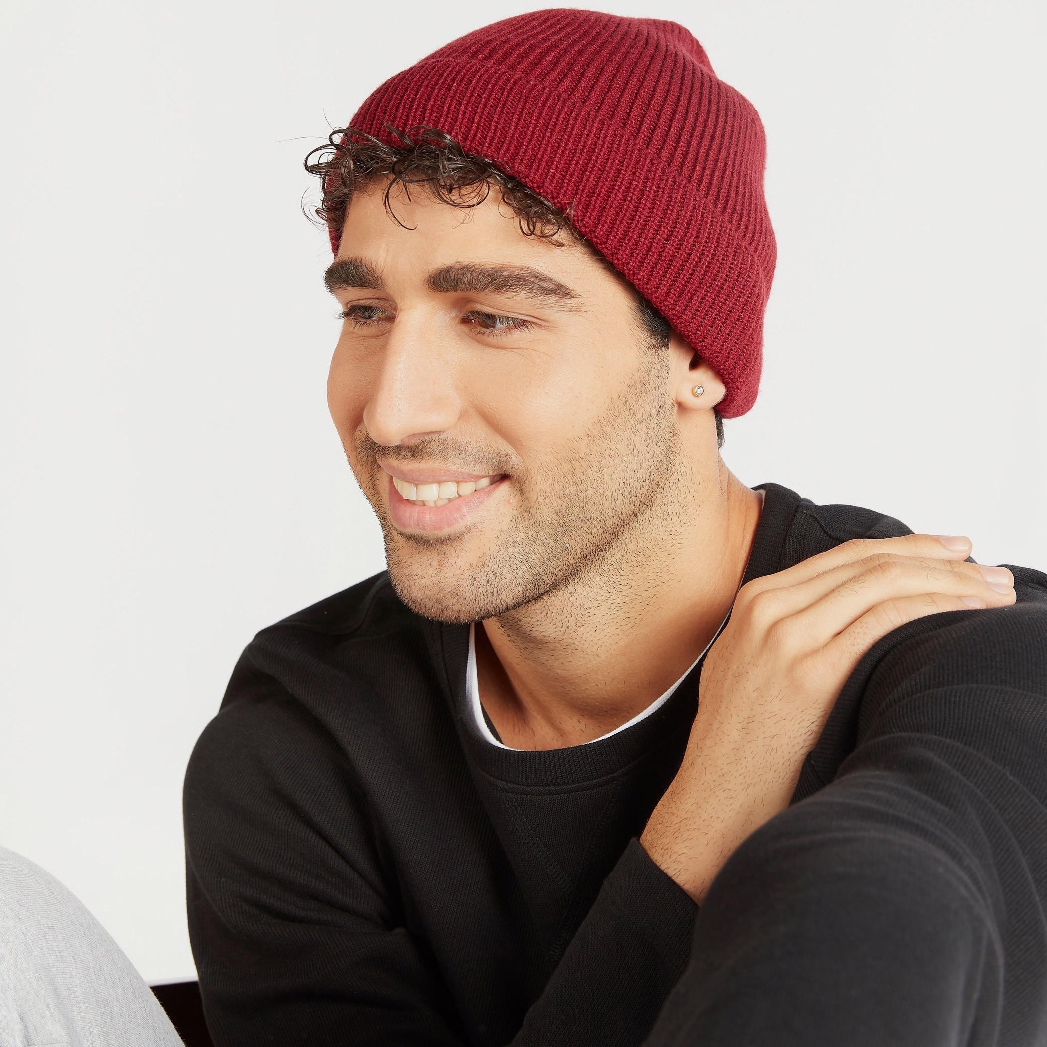 قبعة كاب بيني بارزة الملمس بأطراف مطّاطية - طقم من 3 قطع-men-caps-image-2