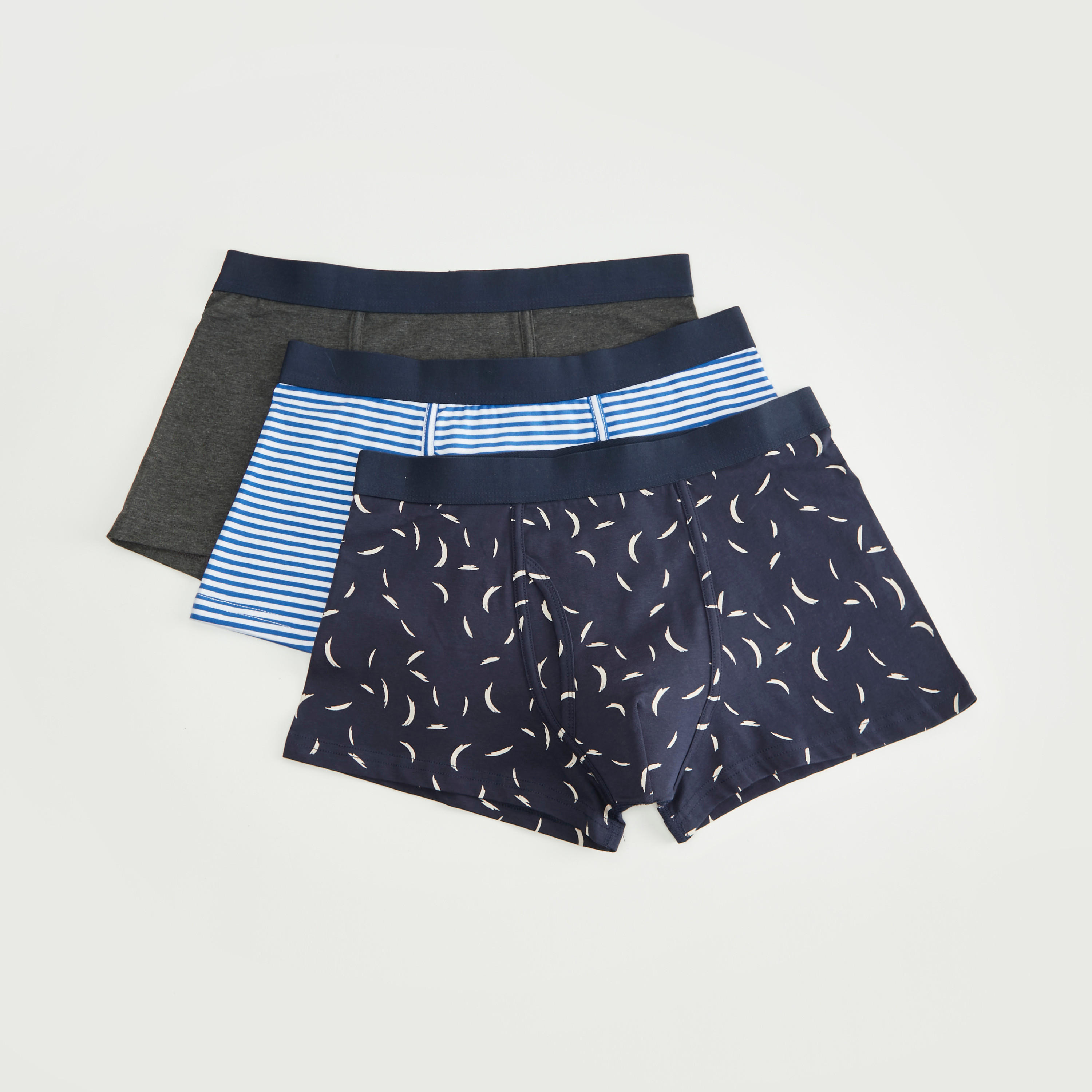 شورتات ترانك بخصر مطاطي - طقم من 3 قطع متنوعة-men-clothing-innerwear-underwear-image-4