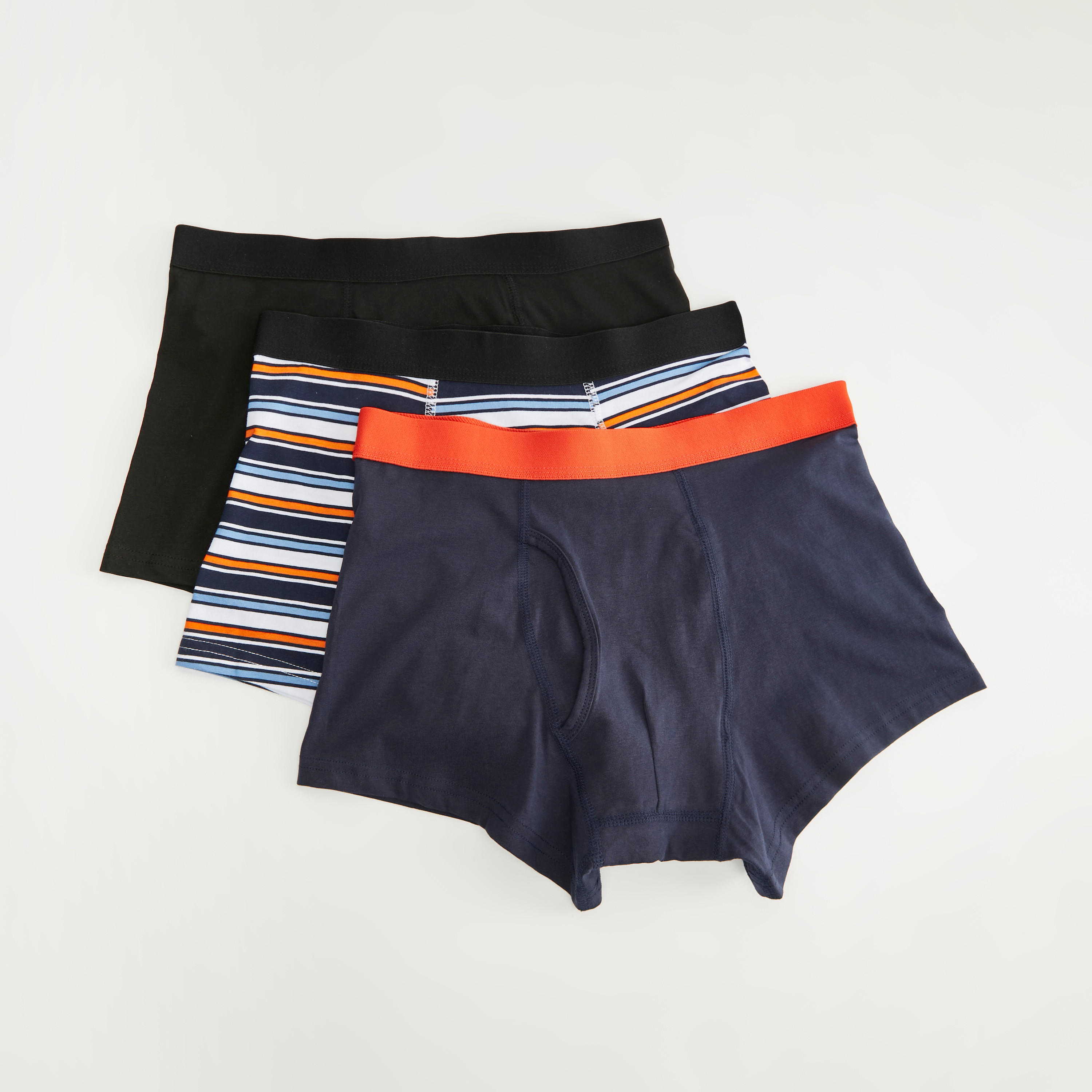 شورتات ترانك للسباحة - طقم من 3 قطع متنوّعة-men-clothing-innerwear-underwear-image-4